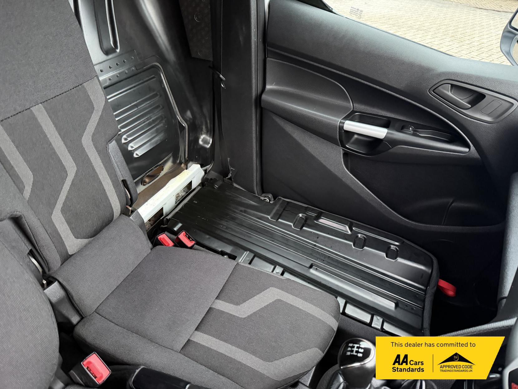 Ford Transit Connect 1.5 TDCi 200 Trend Panel Van 5dr Diesel Manual L1 H1 (124 g/km, 99 bhp)