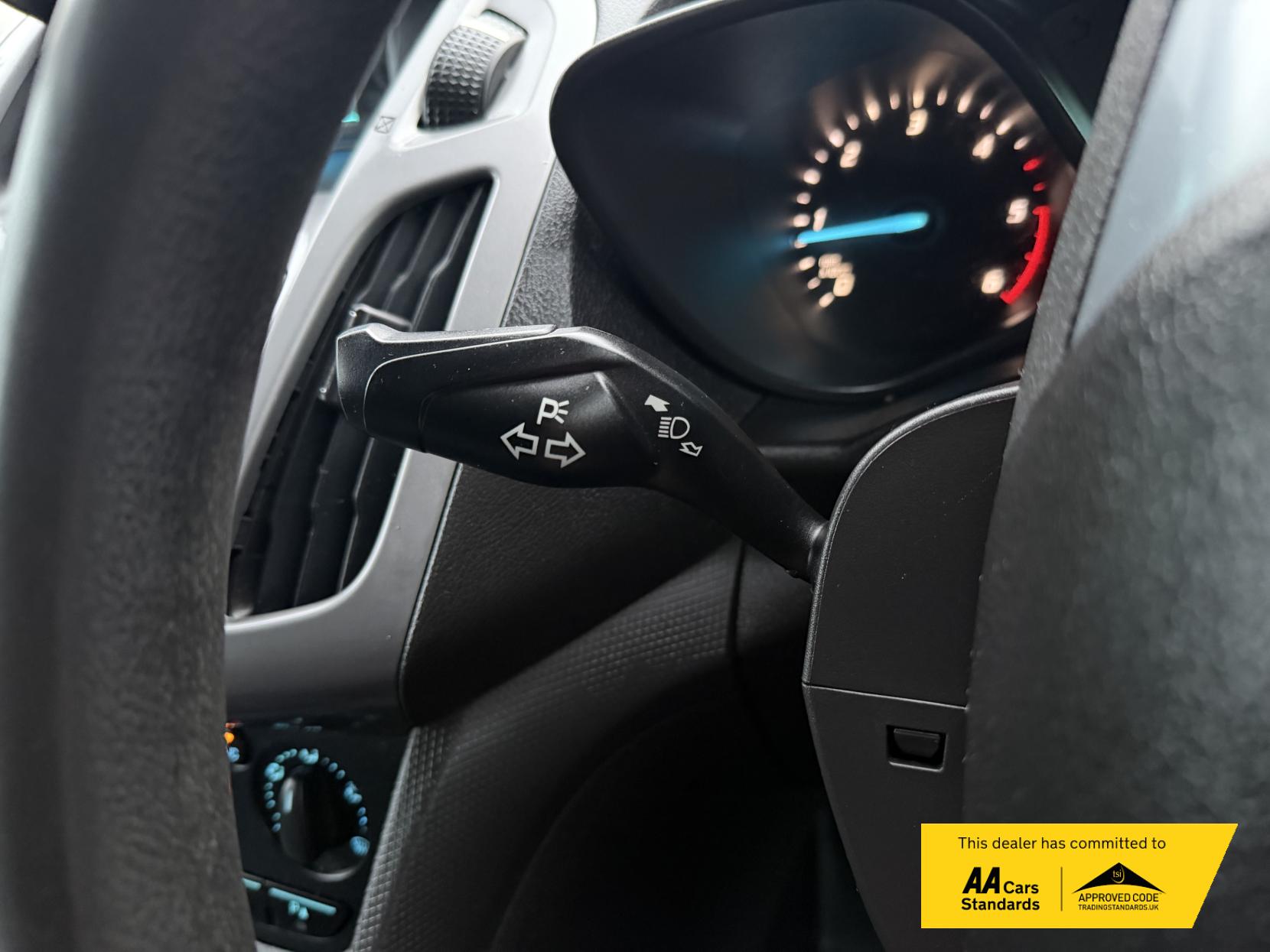 Ford Transit Connect 1.5 TDCi 200 Trend Panel Van 5dr Diesel Manual L1 H1 (124 g/km, 99 bhp)