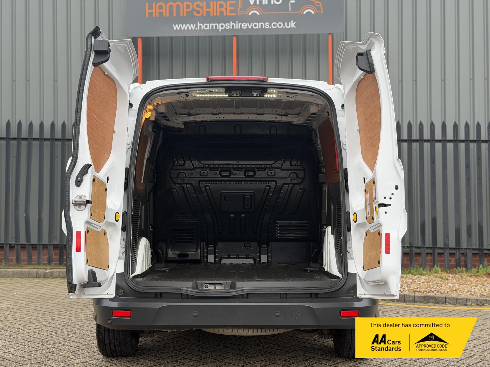 Ford Transit Connect 1.5 TDCi 200 Trend Panel Van 5dr Diesel Manual L1 H1 (124 g/km, 99 bhp)