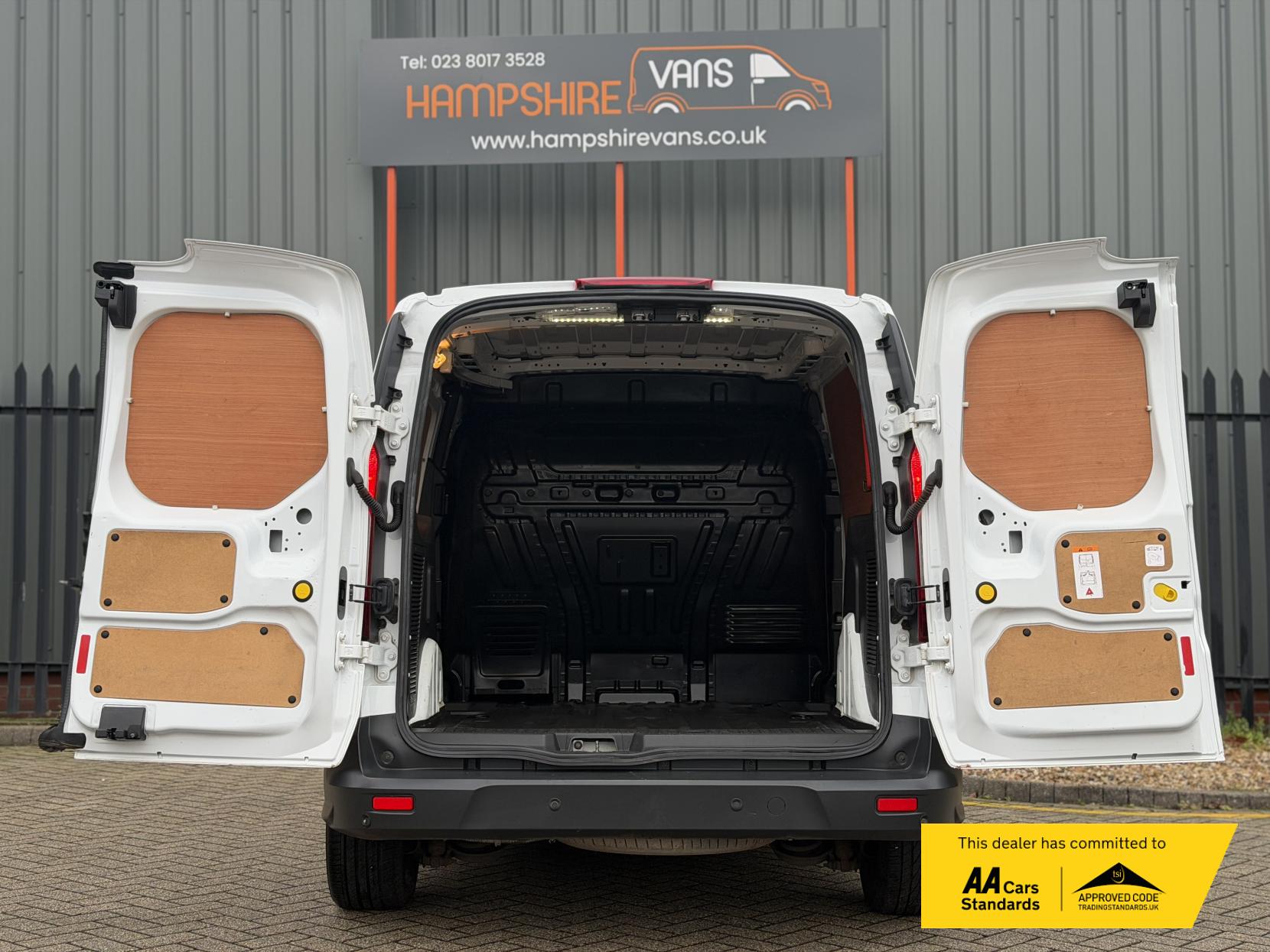 Ford Transit Connect 1.5 TDCi 200 Trend Panel Van 5dr Diesel Manual L1 H1 (124 g/km, 99 bhp)