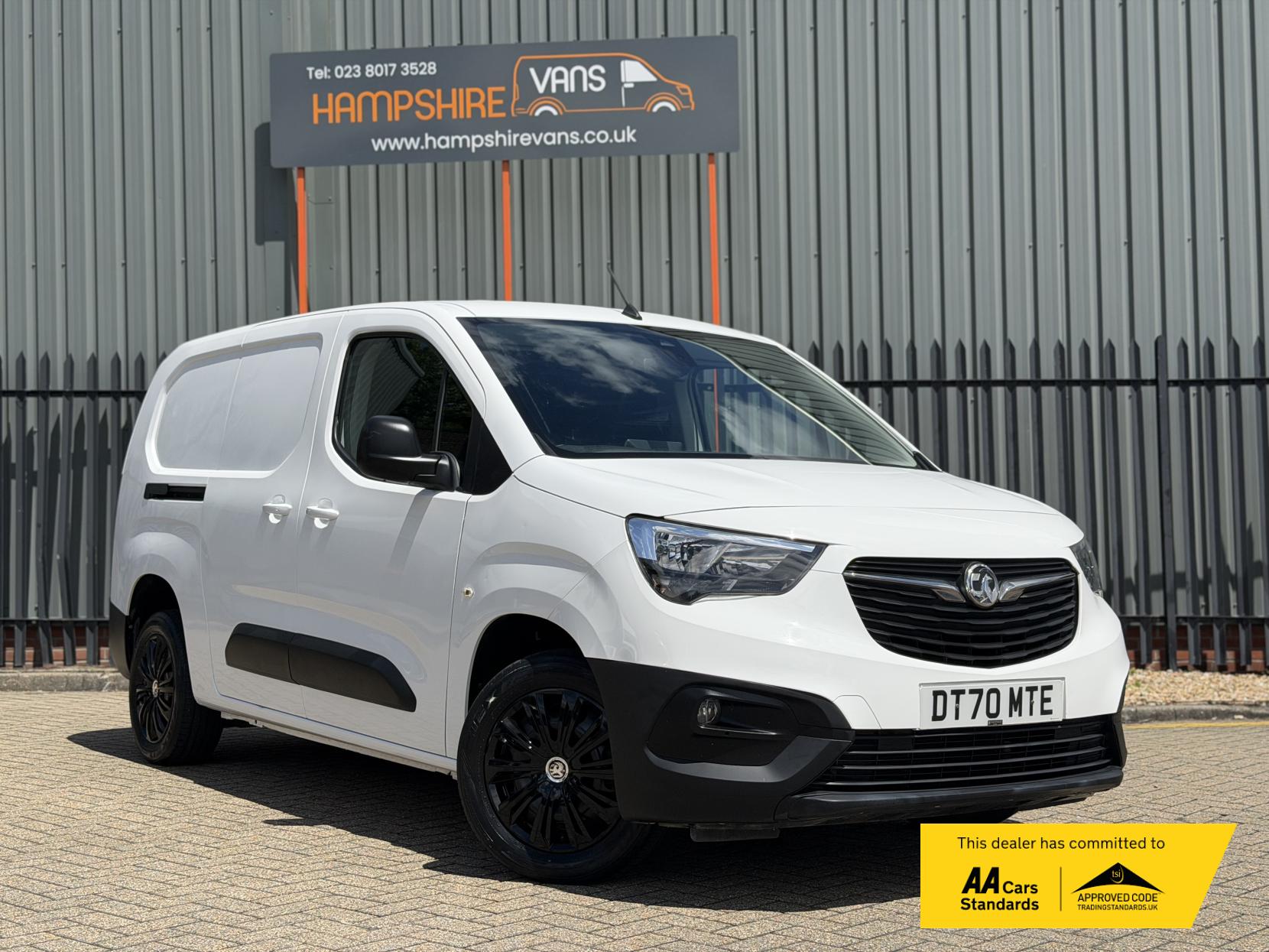 2021 Vauxhall Combo 1.5 Turbo D 2300 Edition Panel Van 4dr Diesel Auto L2 H1 Euro 6 (s/s) (130 ps)