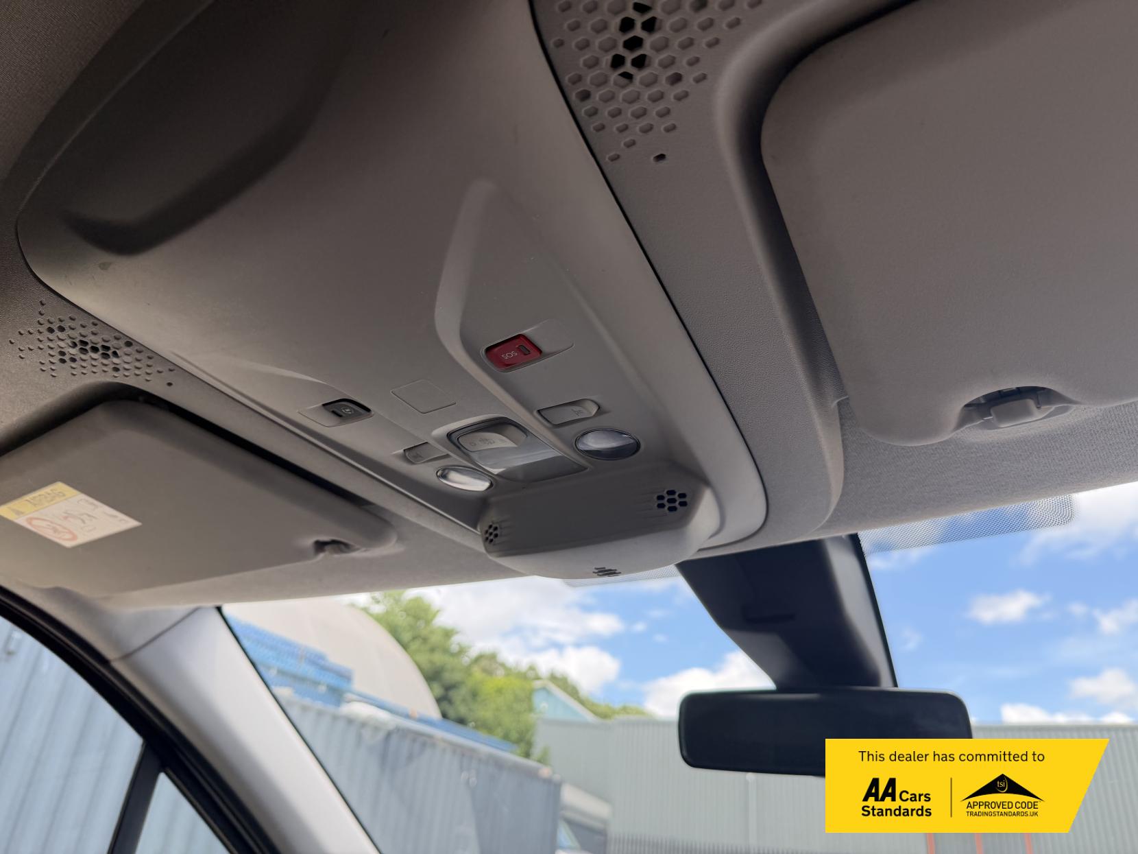 2021 Vauxhall Combo 1.5 Turbo D 2300 Edition Panel Van 4dr Diesel Auto L2 H1 Euro 6 (s/s) (130 ps) - Thumbnail 33