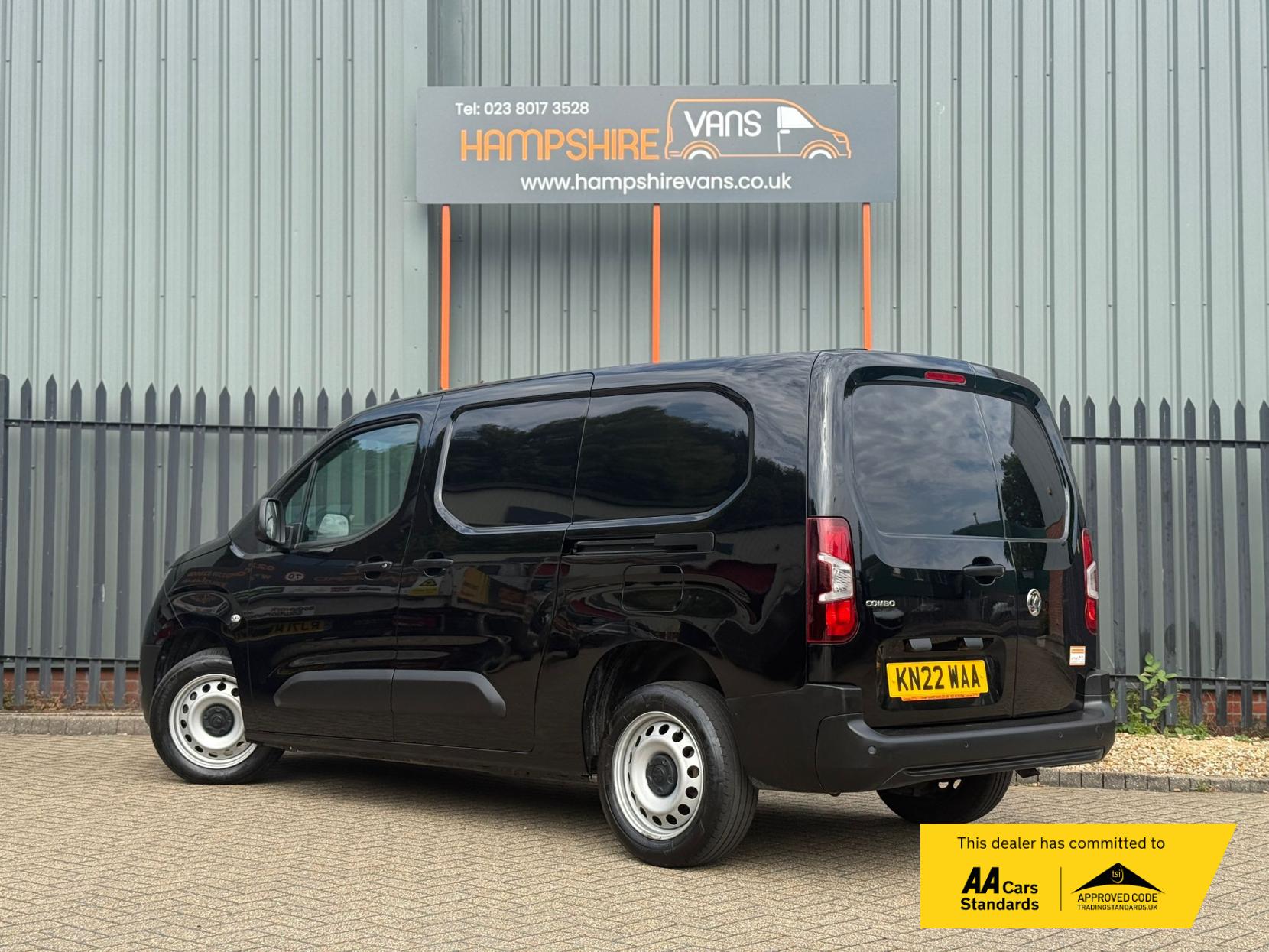 Vauxhall Combo 1.5 Turbo D 2300 Dynamic Panel Van 4dr Diesel Manual L2 H1 Euro 6 (100 ps)