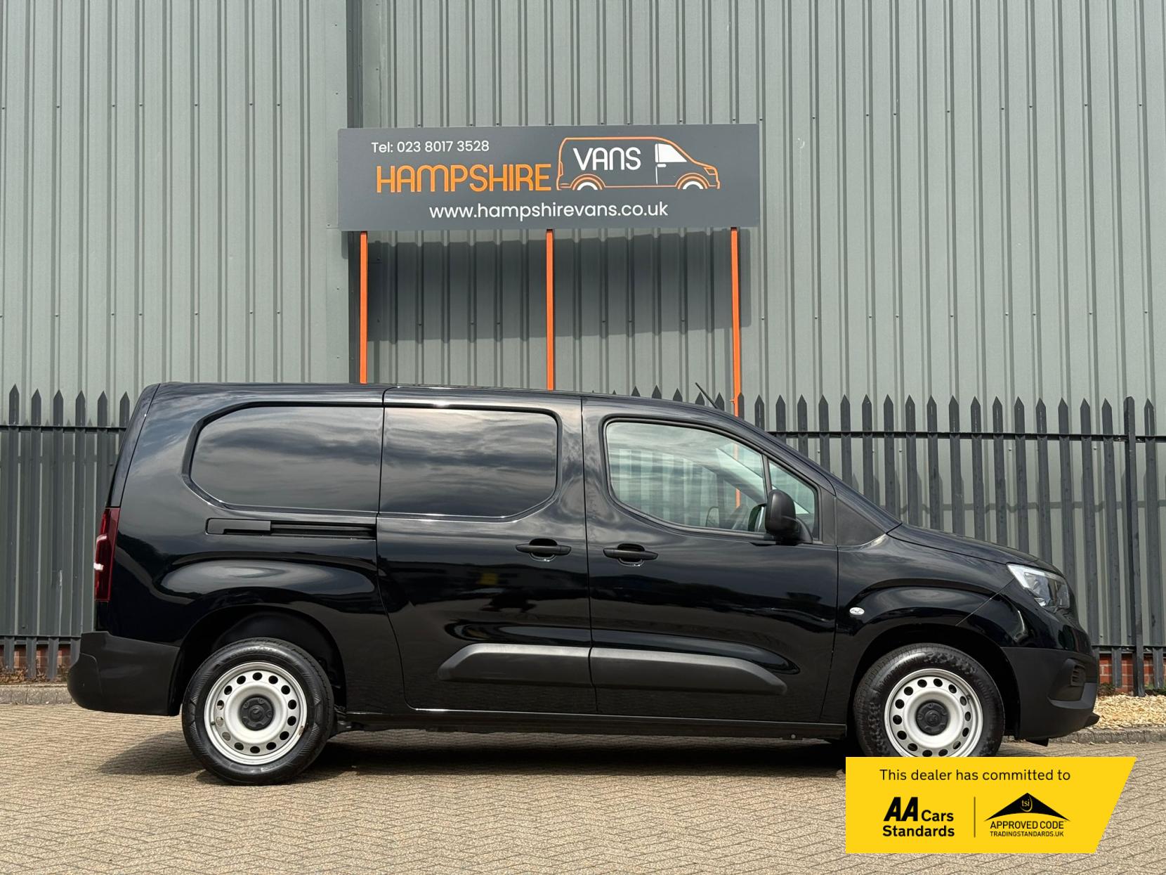 Vauxhall Combo 1.5 Turbo D 2300 Dynamic Panel Van 4dr Diesel Manual L2 H1 Euro 6 (100 ps)