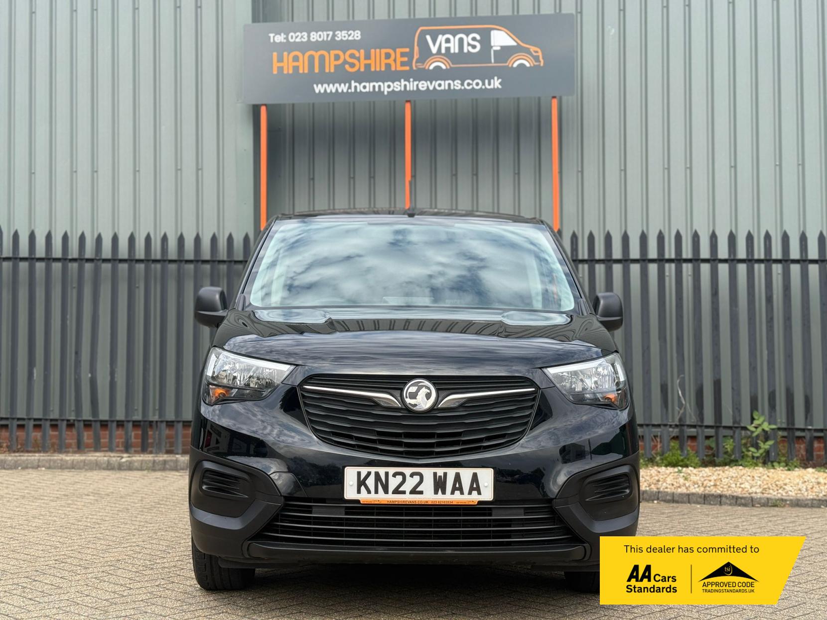 Vauxhall Combo 1.5 Turbo D 2300 Dynamic Panel Van 4dr Diesel Manual L2 H1 Euro 6 (100 ps)