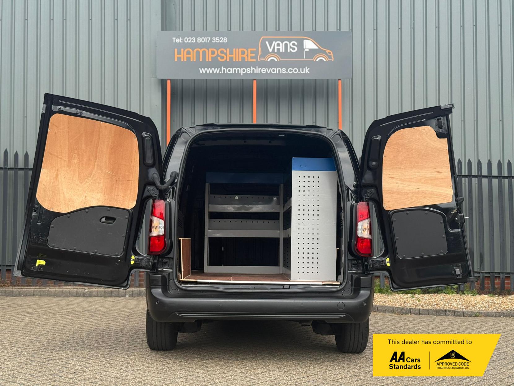 Vauxhall Combo 1.5 Turbo D 2300 Dynamic Panel Van 4dr Diesel Manual L2 H1 Euro 6 (100 ps)