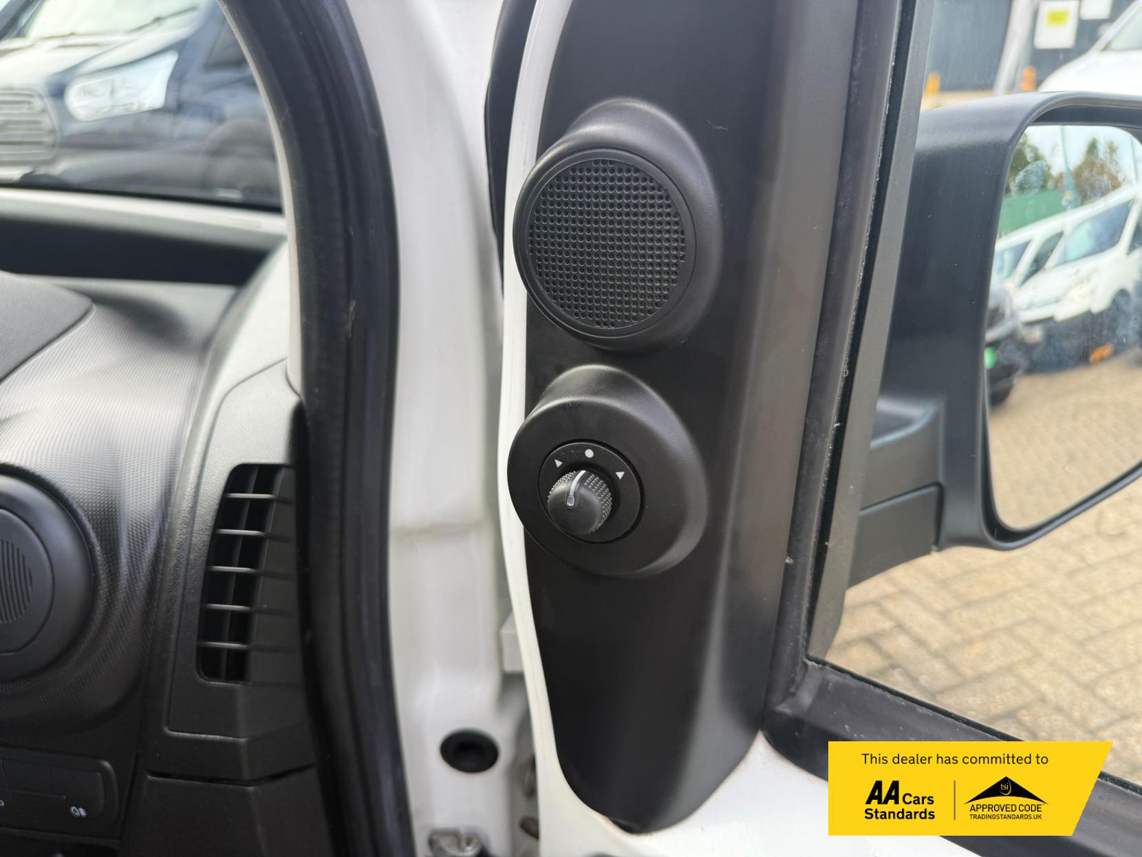 Peugeot Bipper 1.4 HDi 8v Professional Class II Panel Van 3dr Diesel Manual FWD L1 H1 (123 g/km, 70 bhp)