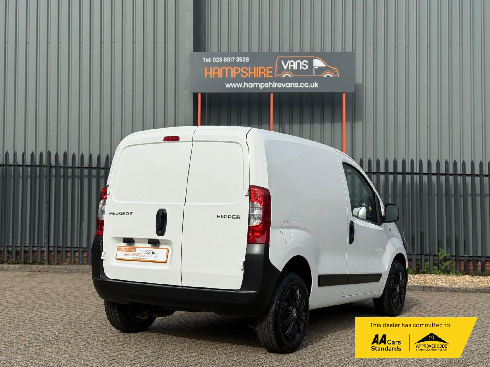 Peugeot Bipper 1.4 HDi 8v Professional Class II Panel Van 3dr Diesel Manual FWD L1 H1 (123 g/km, 70 bhp)