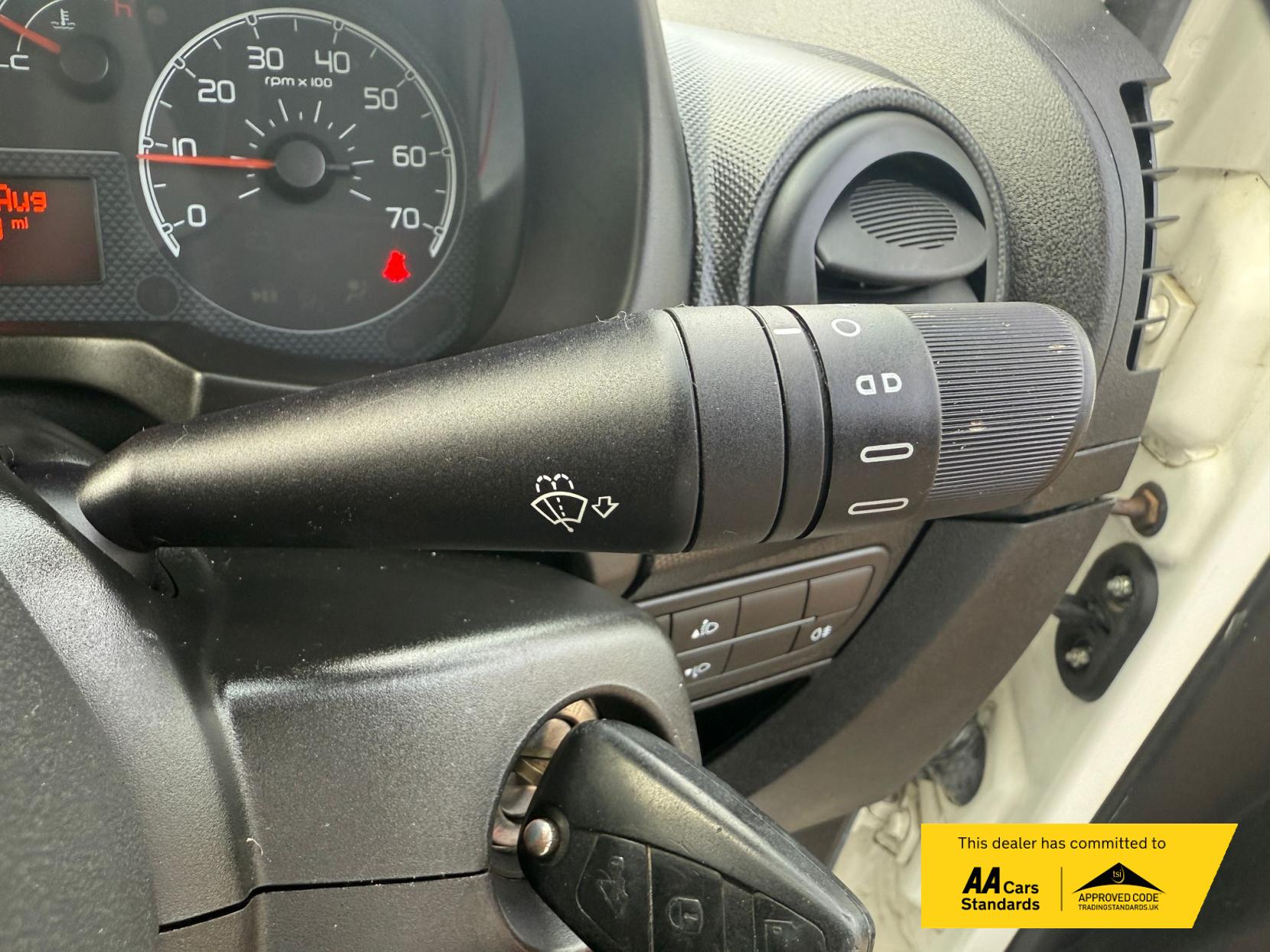 Peugeot Bipper 1.4 HDi 8v Professional Class II Panel Van 3dr Diesel Manual FWD L1 H1 (123 g/km, 70 bhp)