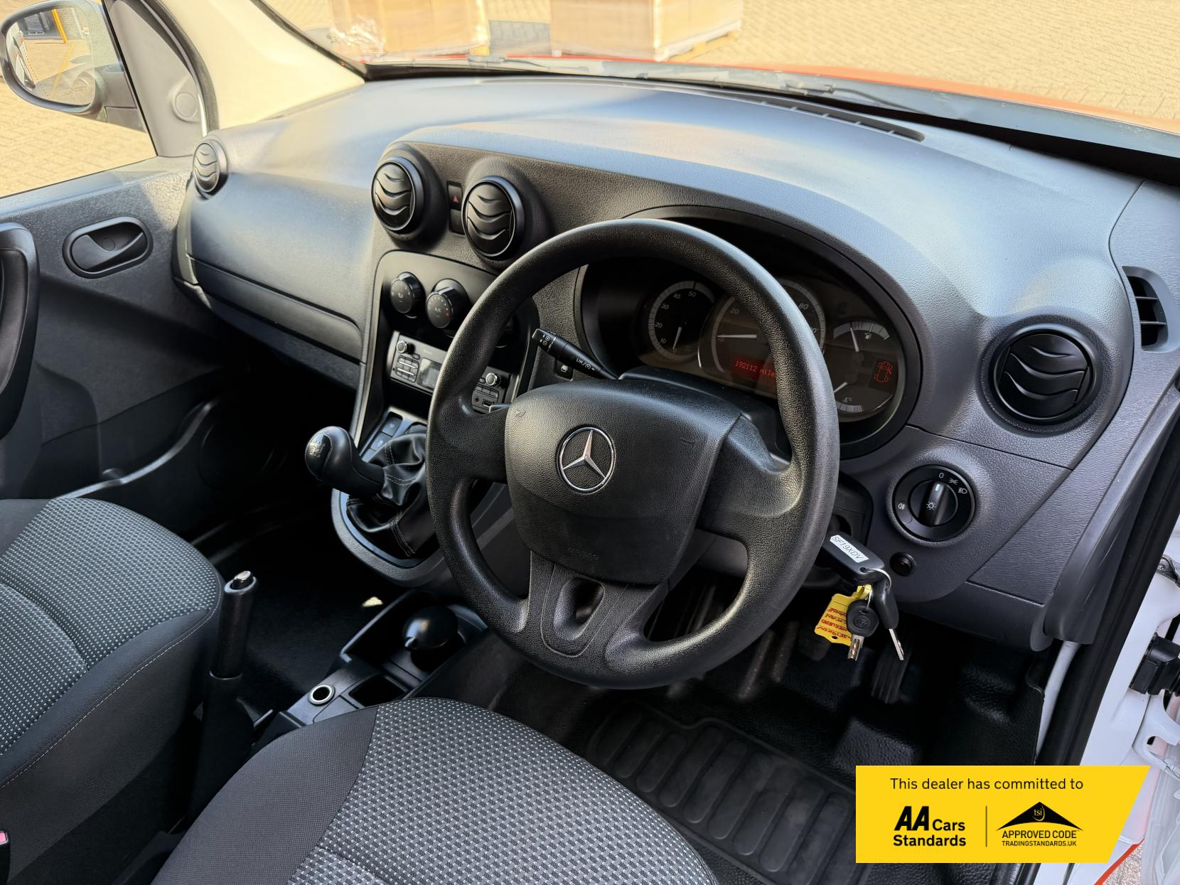 2019 Mercedes-Benz Citan 1.5 109 CDI BlueEfficiency Panel Van 6dr Diesel Manual L3 Euro 5 (s/s) (90 ps) - Thumbnail 37