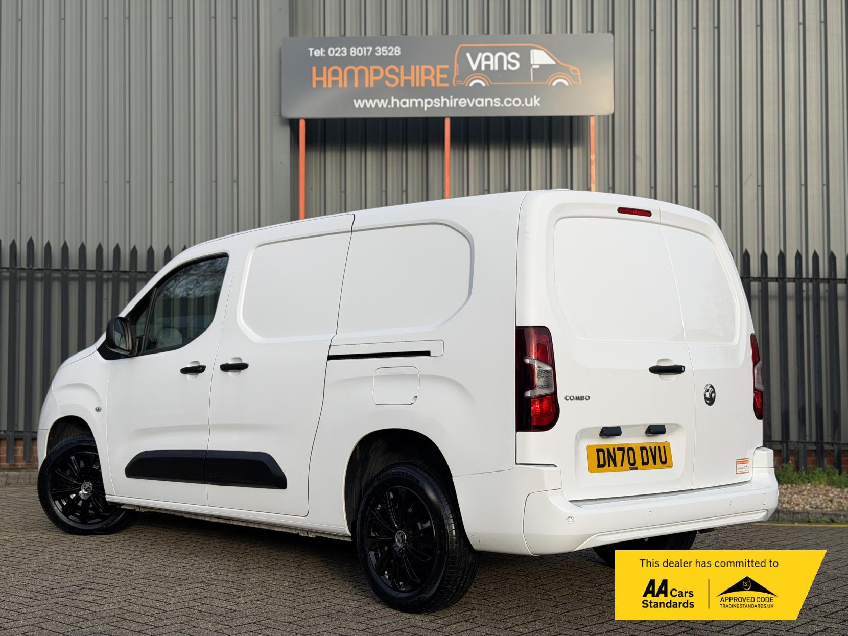 Vauxhall Combo 1.5 Turbo D 2300 Sportive Panel Van 4dr Diesel Manual L2 H1 Euro 6 (s/s) (100 ps)