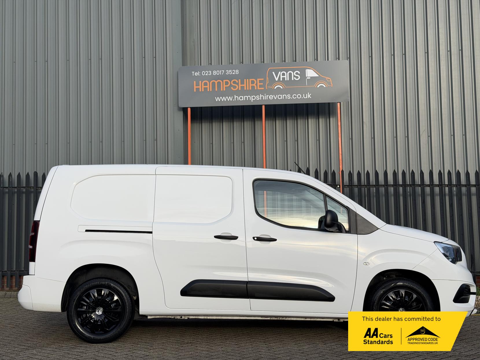 Vauxhall Combo 1.5 Turbo D 2300 Sportive Panel Van 4dr Diesel Manual L2 H1 Euro 6 (s/s) (100 ps)
