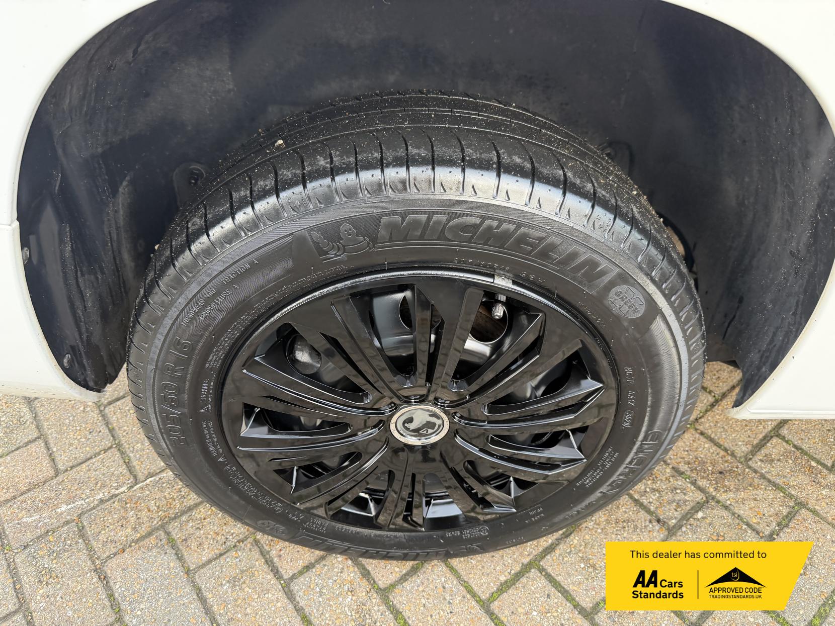 Vauxhall Combo 1.5 Turbo D 2300 Sportive Panel Van 4dr Diesel Manual L2 H1 Euro 6 (s/s) (100 ps)