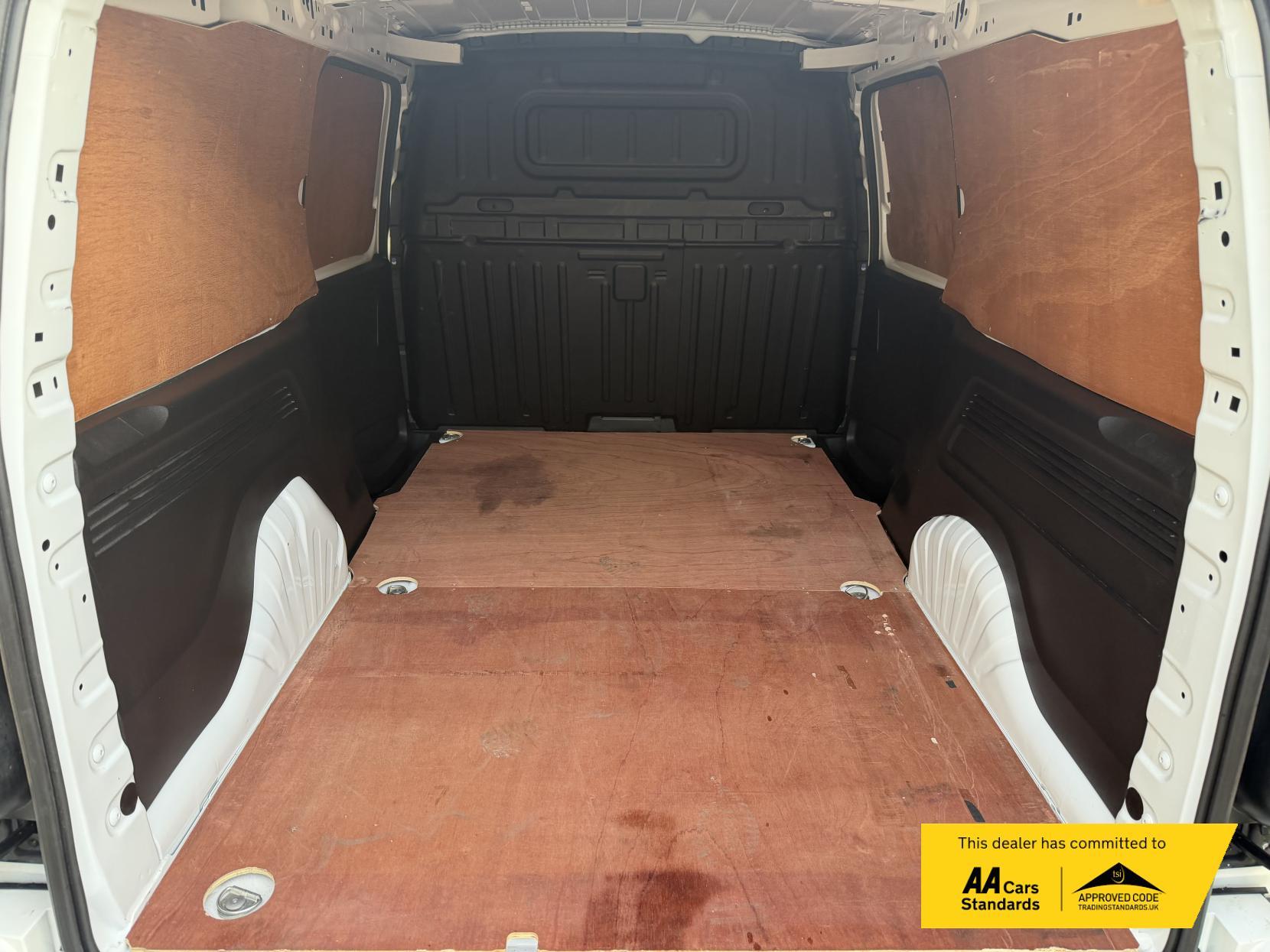 Vauxhall Combo 1.5 Turbo D 2300 Sportive Panel Van 4dr Diesel Manual L2 H1 Euro 6 (s/s) (100 ps)