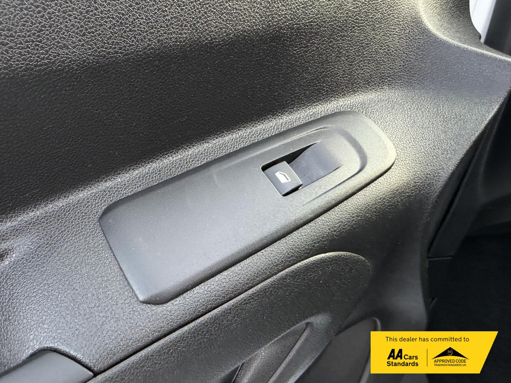 Vauxhall Combo 1.5 Turbo D 2300 Sportive Panel Van 4dr Diesel Manual L2 H1 Euro 6 (s/s) (100 ps)