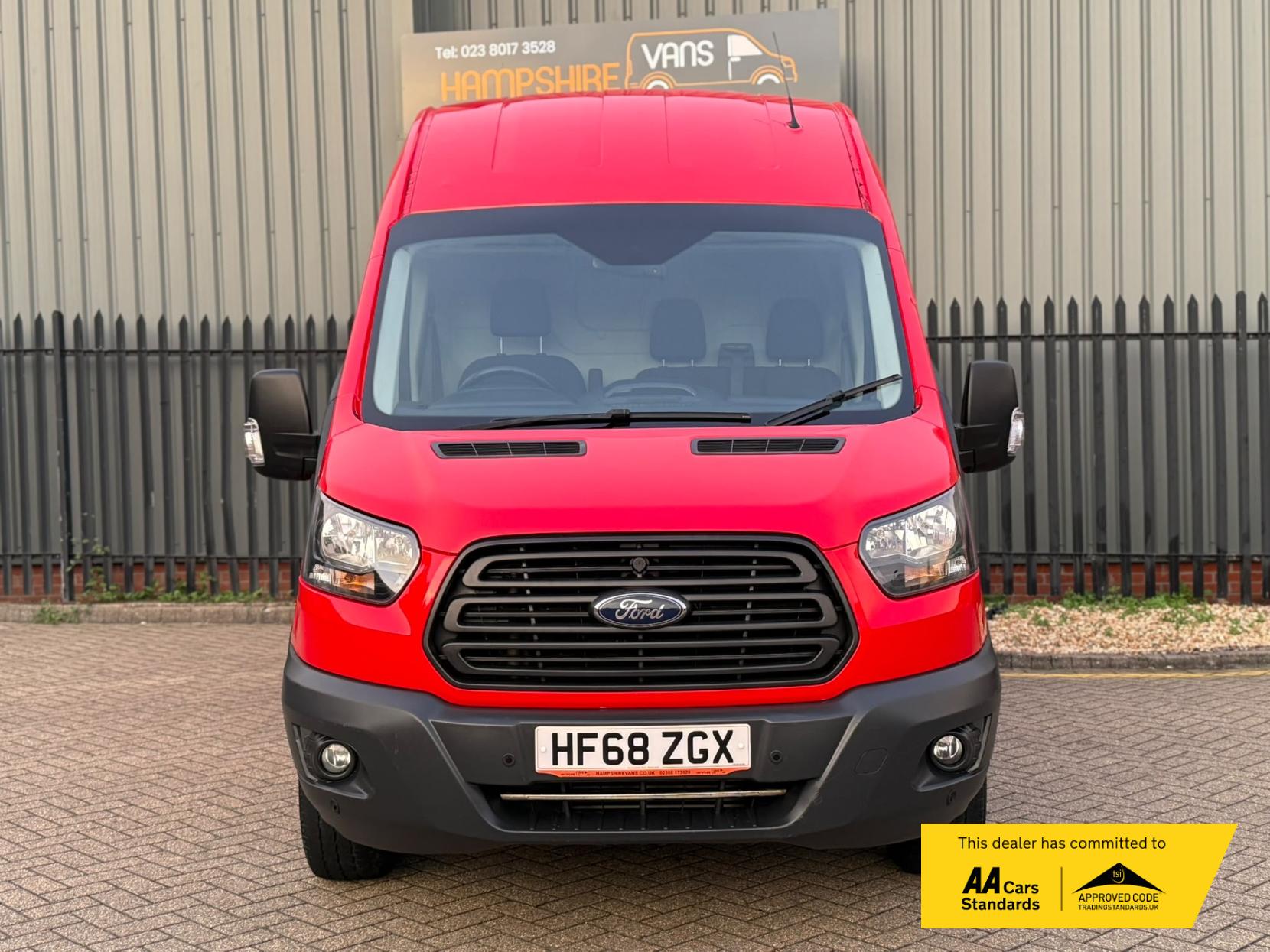 2018 Ford Transit 2.0 350 EcoBlue Panel Van 5dr Diesel Manual RWD L2 H3 Euro 6 (130 ps) - Thumbnail 8
