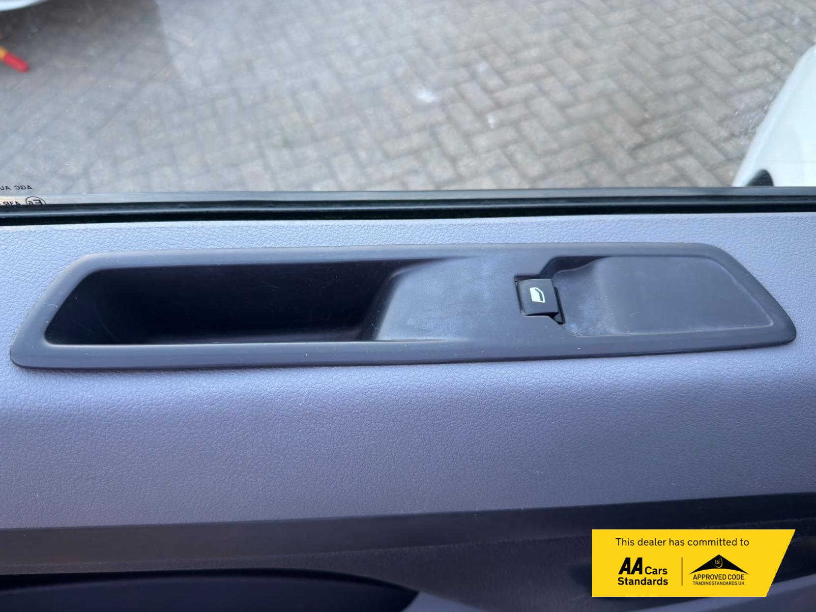 2020 Vauxhall Vivaro 1.5 Turbo D 2900 Sportive Panel Van 5dr Diesel Manual L2 H1 Euro 6 (s/s) (100 ps) - Thumbnail 31