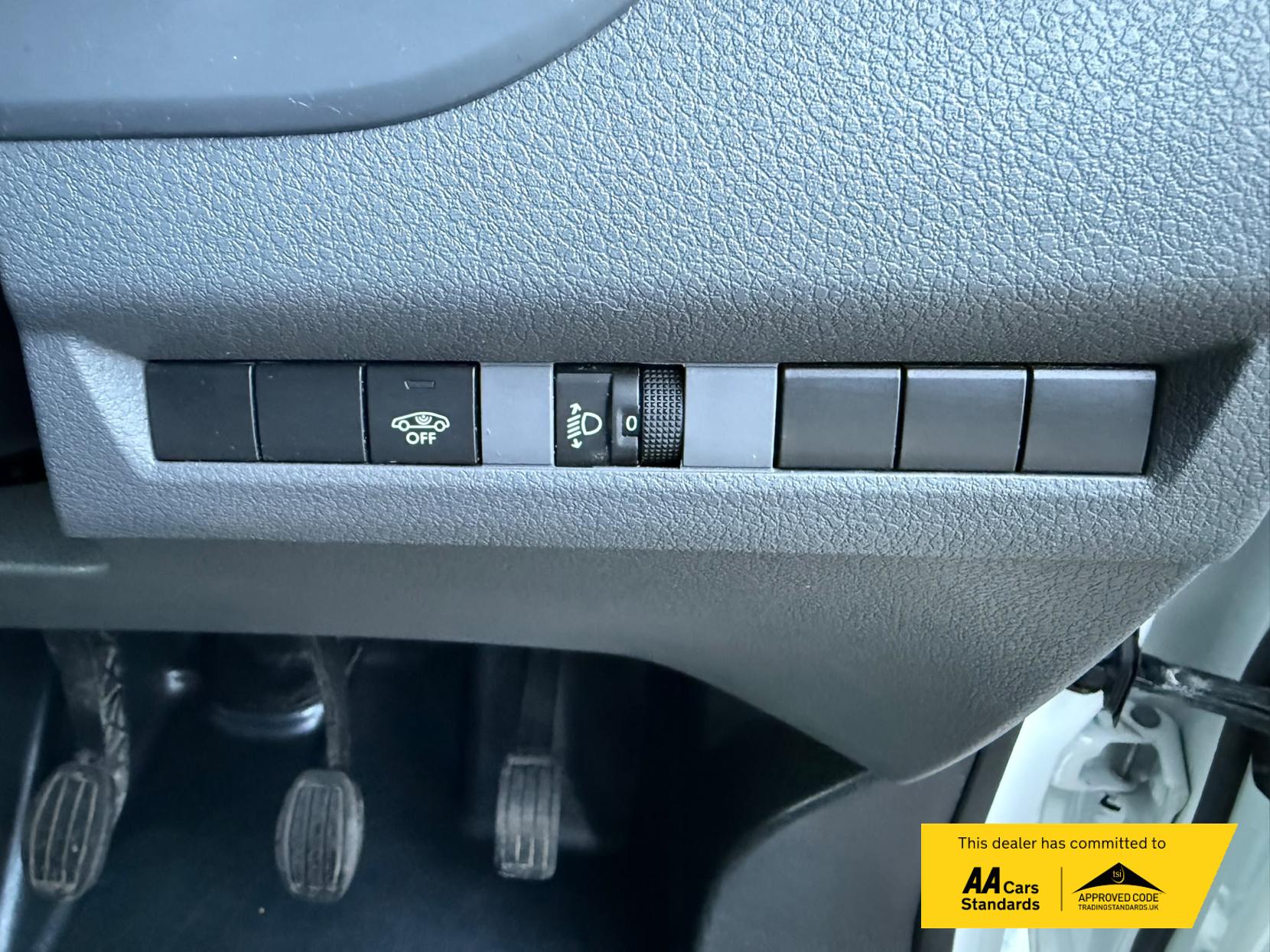 2020 Vauxhall Vivaro 1.5 Turbo D 2900 Sportive Panel Van 5dr Diesel Manual L2 H1 Euro 6 (s/s) (100 ps) - Thumbnail 49