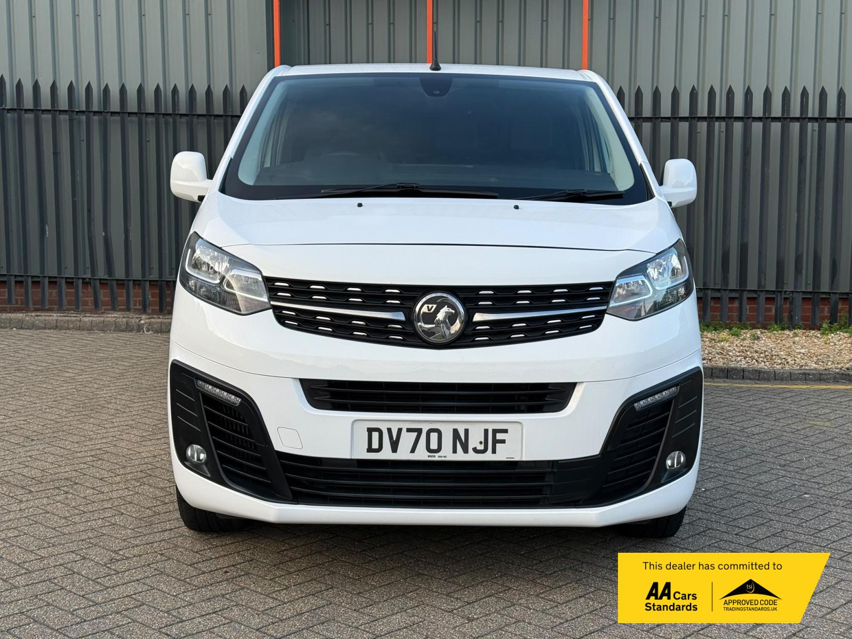 2020 Vauxhall Vivaro 1.5 Turbo D 2900 Sportive Panel Van 5dr Diesel Manual L2 H1 Euro 6 (s/s) (100 ps) - Thumbnail 20