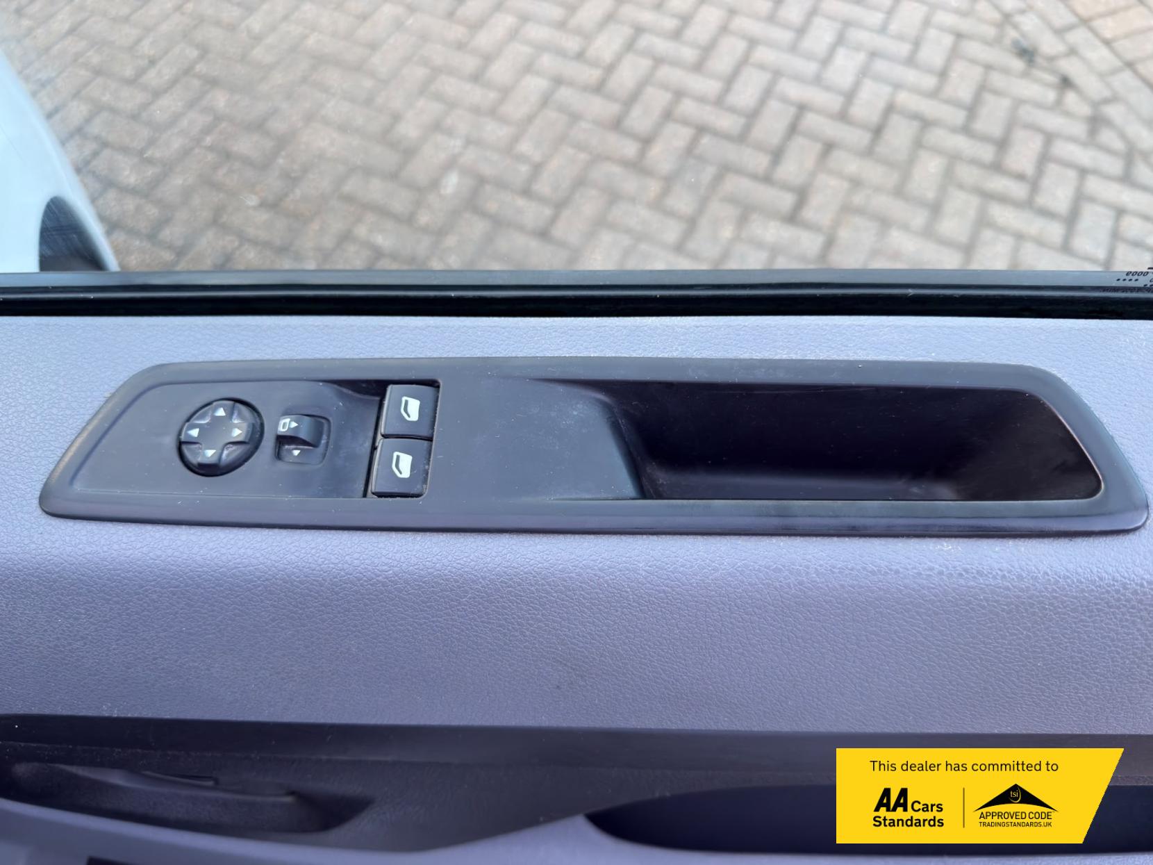 2020 Vauxhall Vivaro 1.5 Turbo D 2900 Sportive Panel Van 5dr Diesel Manual L2 H1 Euro 6 (s/s) (100 ps) - Thumbnail 52