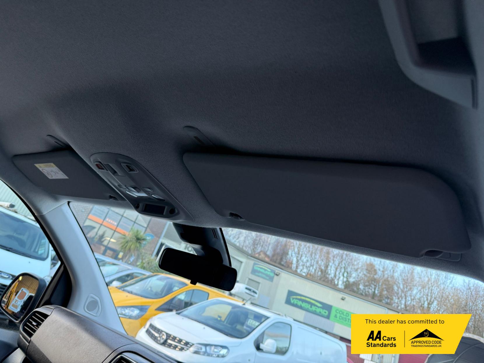 Vauxhall Vivaro 2.0 Turbo D 3100 Sportive Panel Van 5dr Diesel Manual L2 H1 Euro 6 (s/s) (120 ps)