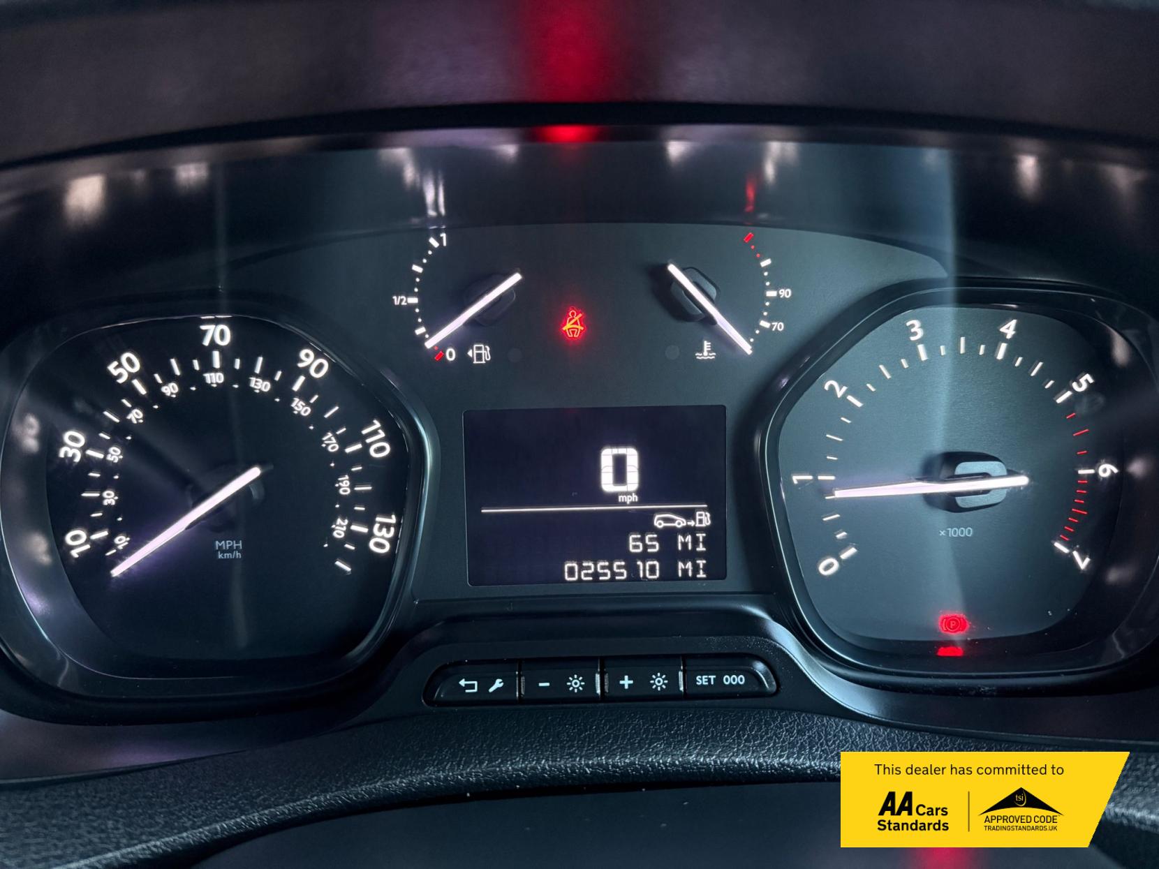 Vauxhall Vivaro 2.0 Turbo D 3100 Sportive Panel Van 5dr Diesel Manual L2 H1 Euro 6 (s/s) (120 ps)