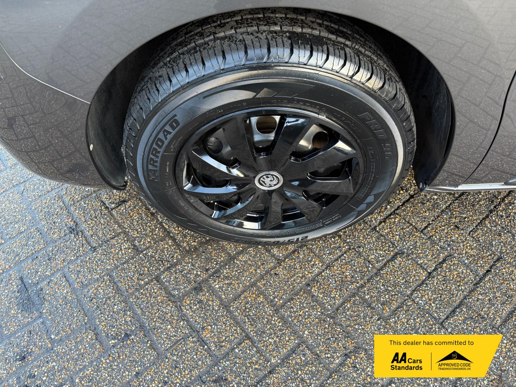 Vauxhall Vivaro 2.0 Turbo D 3100 Sportive Panel Van 5dr Diesel Manual L2 H1 Euro 6 (s/s) (120 ps)