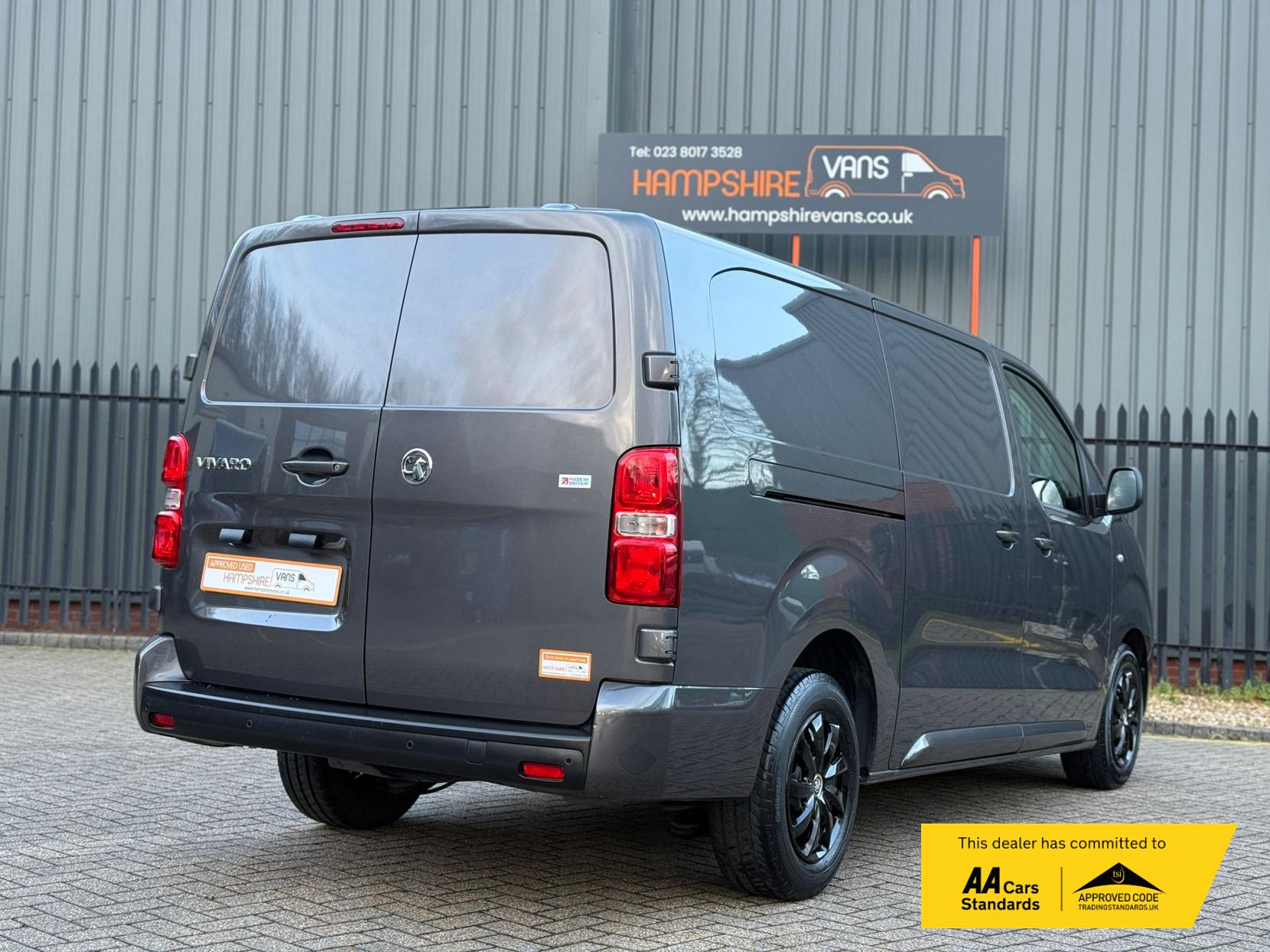 Vauxhall Vivaro 2.0 Turbo D 3100 Sportive Panel Van 5dr Diesel Manual L2 H1 Euro 6 (s/s) (120 ps)