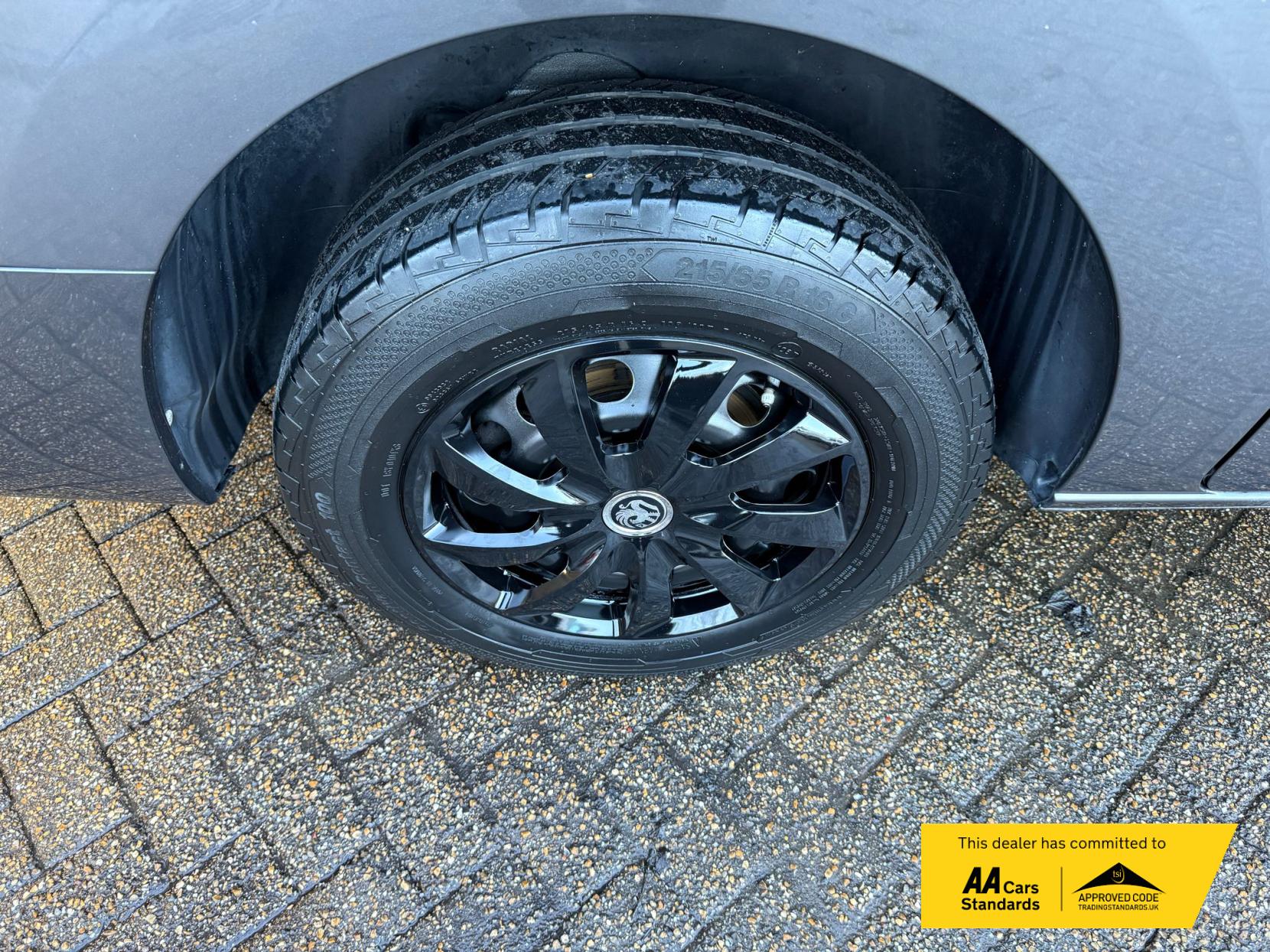 Vauxhall Vivaro 2.0 Turbo D 3100 Sportive Panel Van 5dr Diesel Manual L2 H1 Euro 6 (s/s) (120 ps)