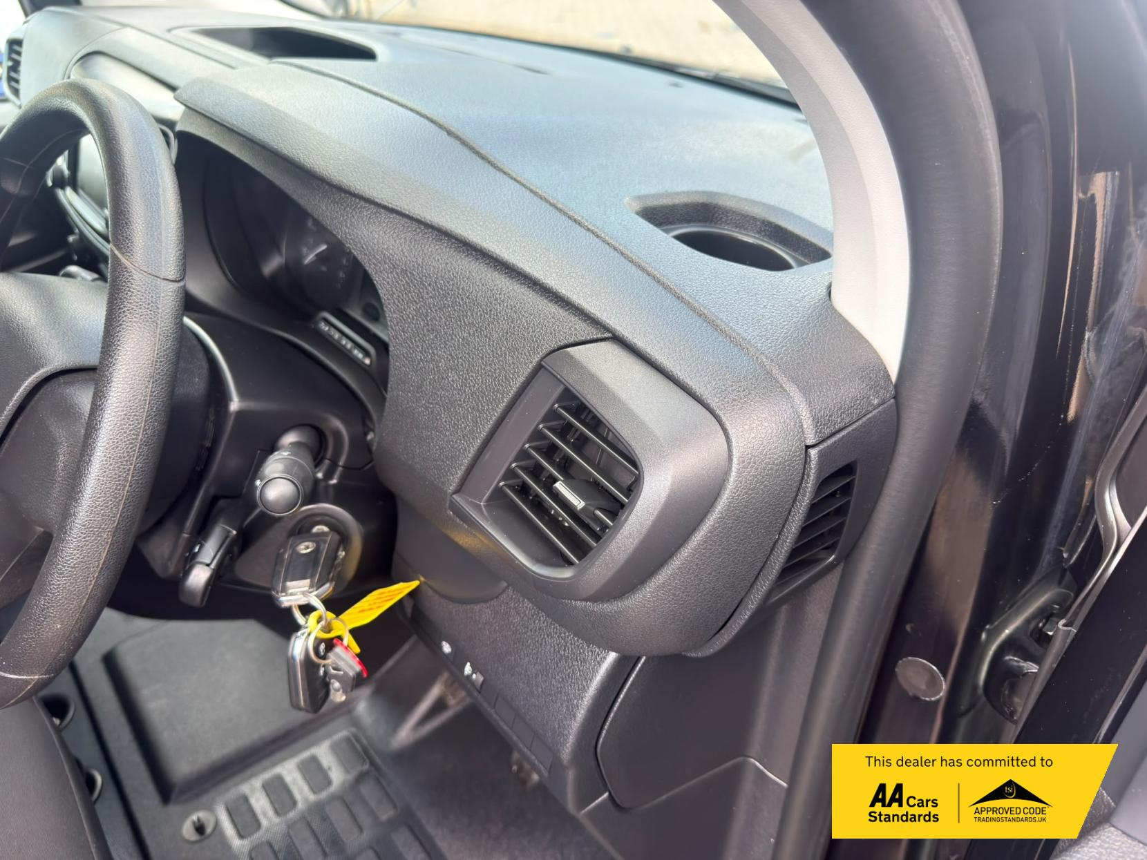 2023 Vauxhall Vivaro 1.5 Turbo D 2700 Pro Panel Van 6dr Diesel Manual L1 H1 Euro 6 (s/s) (120 ps) - Thumbnail 27
