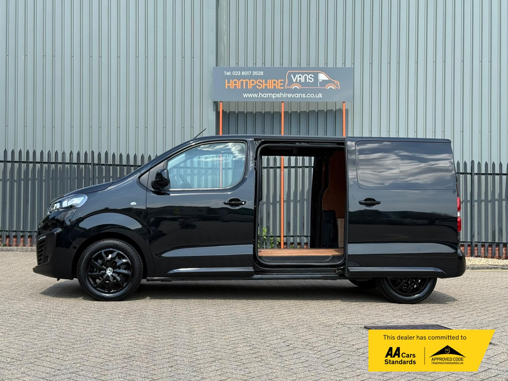 2023 Vauxhall Vivaro 1.5 Turbo D 2700 Pro Panel Van 6dr Diesel Manual L1 H1 Euro 6 (s/s) (120 ps) - Thumbnail 5