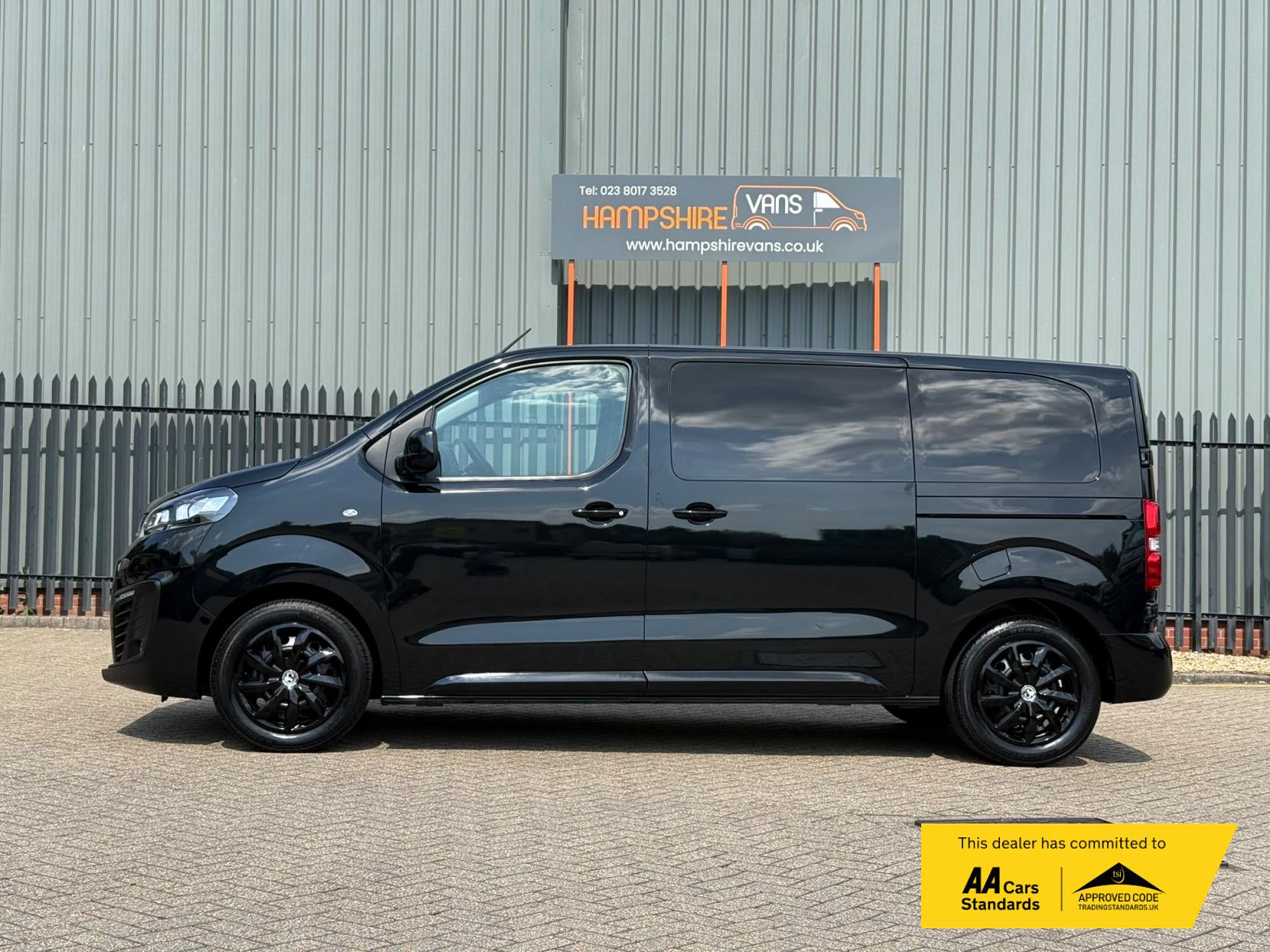 2023 Vauxhall Vivaro 1.5 Turbo D 2700 Pro Panel Van 6dr Diesel Manual L1 H1 Euro 6 (s/s) (120 ps) - Thumbnail 6