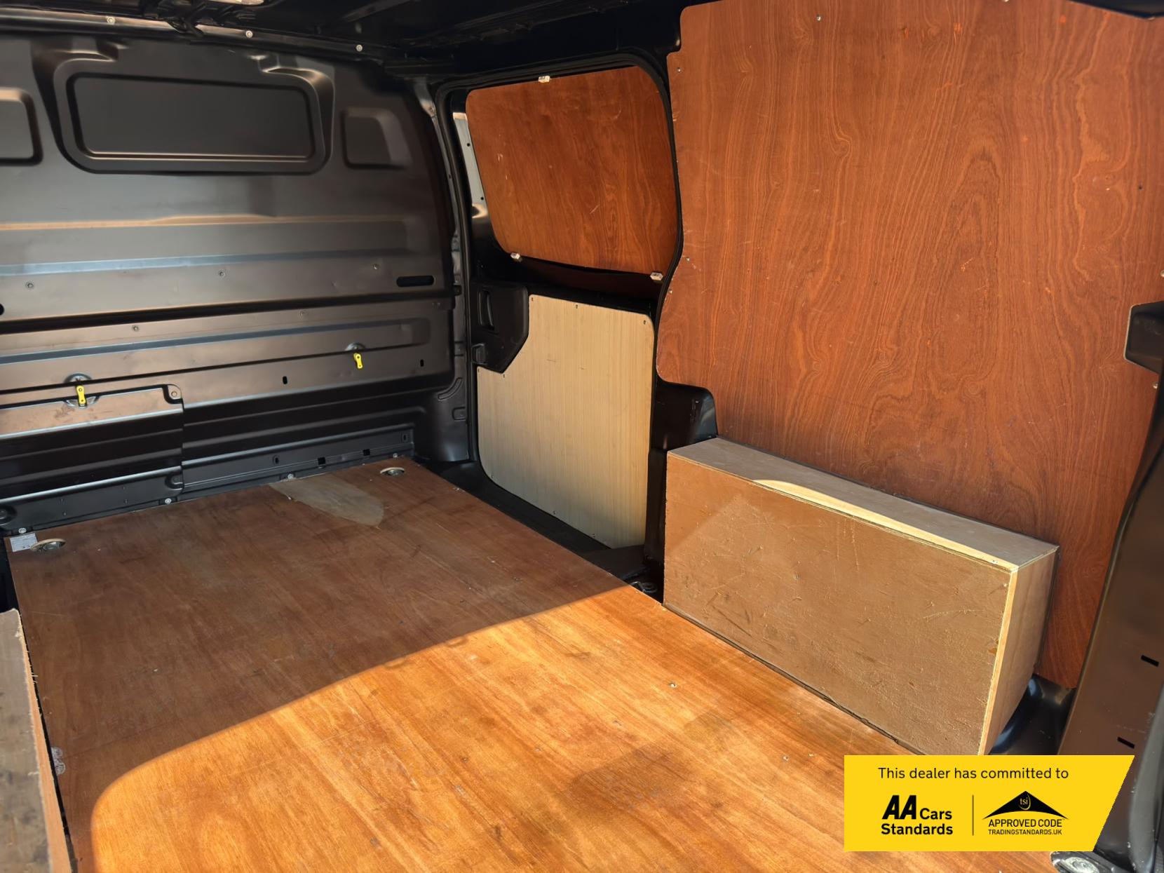 2023 Vauxhall Vivaro 1.5 Turbo D 2700 Pro Panel Van 6dr Diesel Manual L1 H1 Euro 6 (s/s) (120 ps) - Thumbnail 24