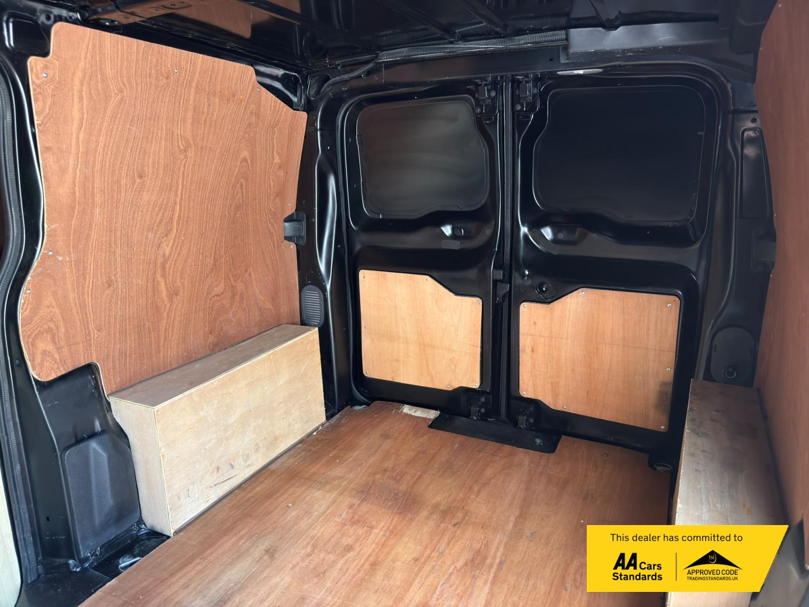 2023 Vauxhall Vivaro 1.5 Turbo D 2700 Pro Panel Van 6dr Diesel Manual L1 H1 Euro 6 (s/s) (120 ps) - Thumbnail 22
