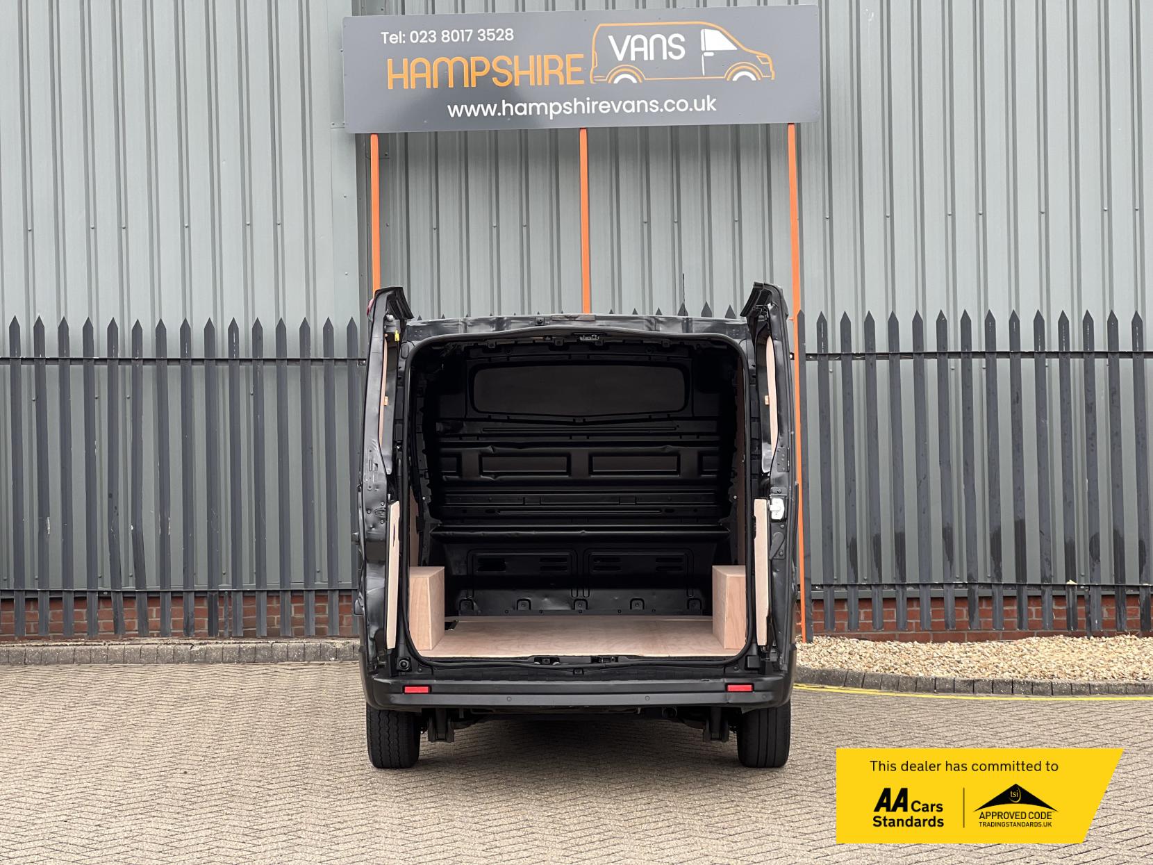 Vauxhall Vivaro 1.6 CDTi 2700 Panel Van 5dr Diesel Manual L1 H1 Euro 6 (120 ps)