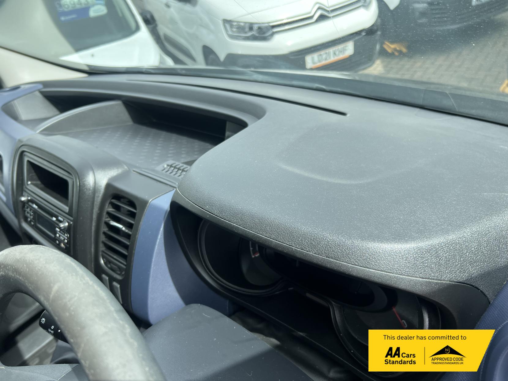 Vauxhall Vivaro 1.6 CDTi 2700 Panel Van 5dr Diesel Manual L1 H1 Euro 6 (120 ps)