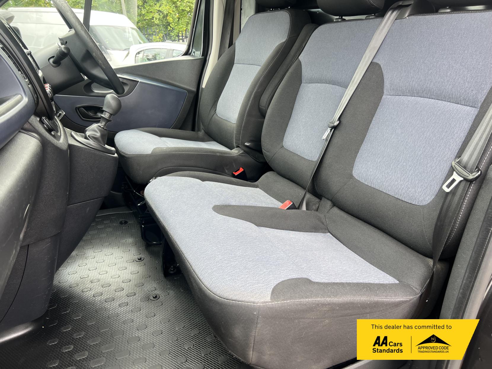 Vauxhall Vivaro 1.6 CDTi 2700 Panel Van 5dr Diesel Manual L1 H1 Euro 6 (120 ps)