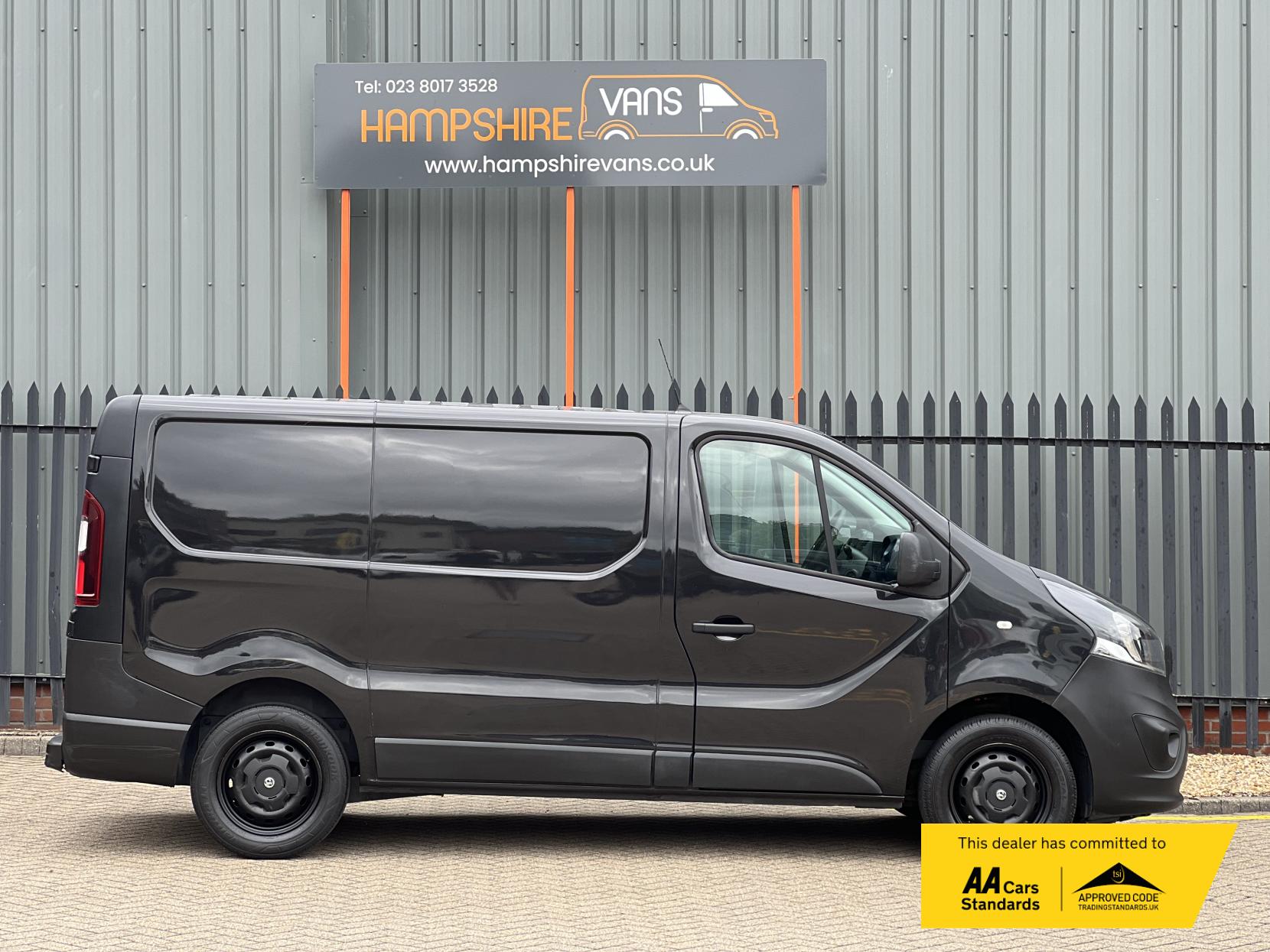 Vauxhall Vivaro 1.6 CDTi 2700 Panel Van 5dr Diesel Manual L1 H1 Euro 6 (120 ps)