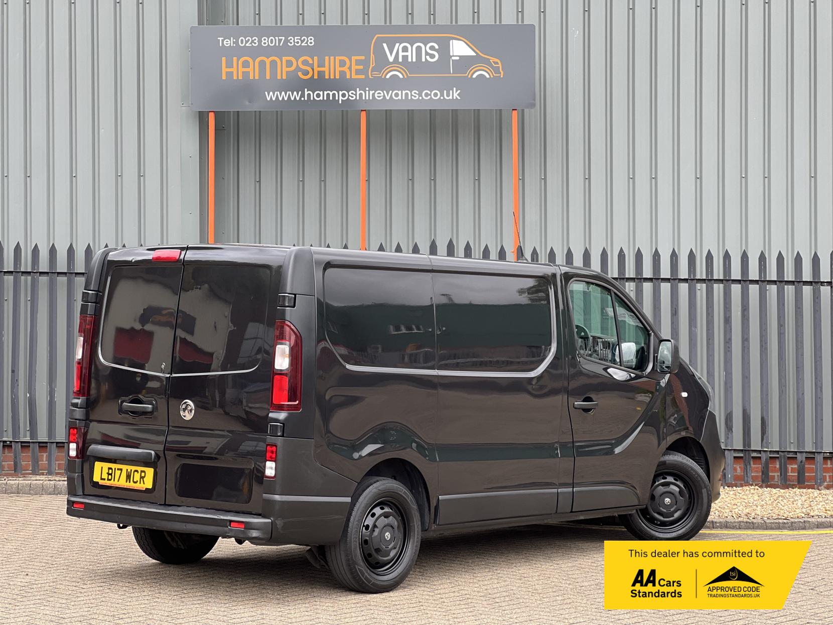 Vauxhall Vivaro 1.6 CDTi 2700 Panel Van 5dr Diesel Manual L1 H1 Euro 6 (120 ps)