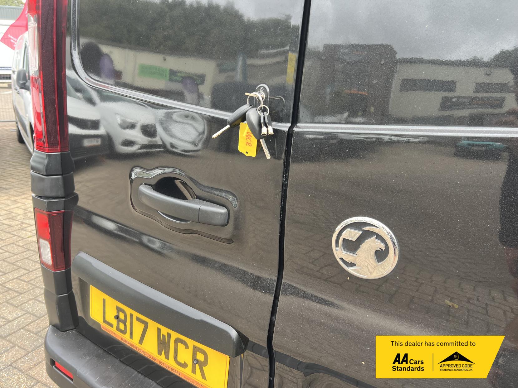 Vauxhall Vivaro 1.6 CDTi 2700 Panel Van 5dr Diesel Manual L1 H1 Euro 6 (120 ps)
