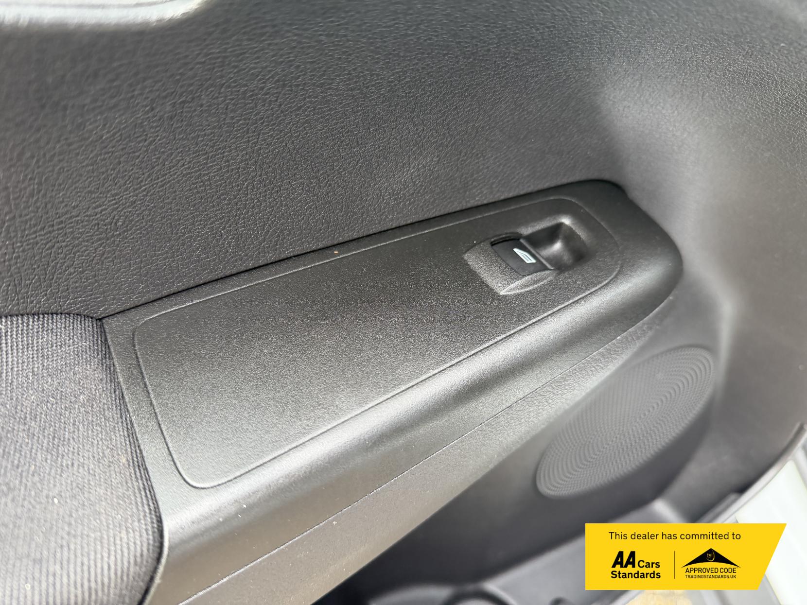 Ford Transit Courier 1.5 TDCi Trend Panel Van 5dr Diesel Manual L1 Euro 6 (75 ps)