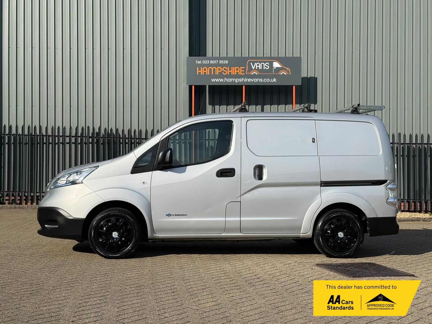 2019 Nissan e-NV200 40kWh Acenta Panel Van 5dr Electric Auto SWB (Quick Charge) (109 ps) - Thumbnail 5
