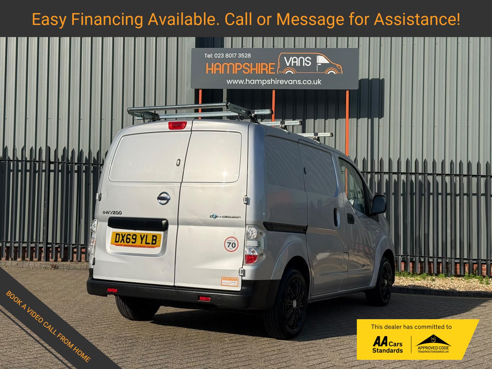 2019 Nissan e-NV200 40kWh Acenta Panel Van 5dr Electric Auto SWB (Quick Charge) (109 ps) - Thumbnail 3