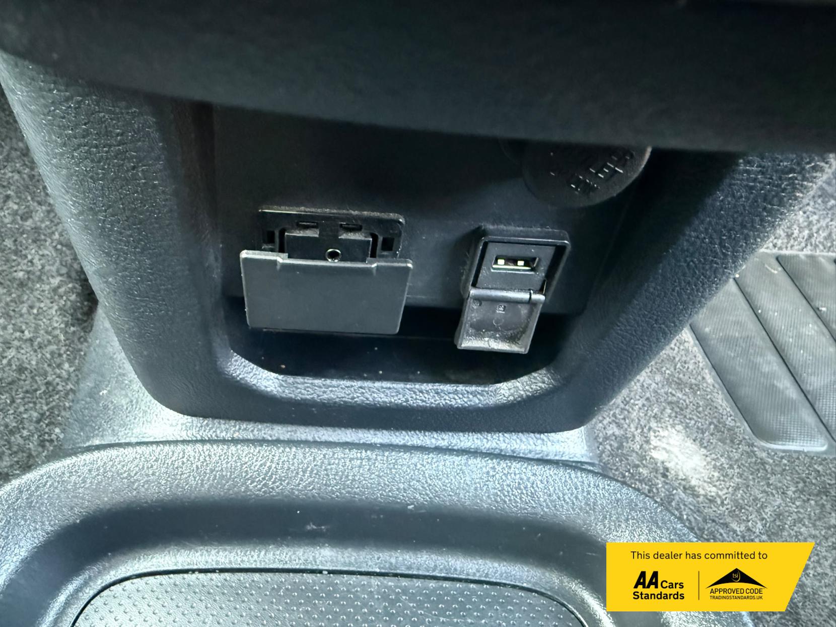 2019 Nissan e-NV200 40kWh Acenta Panel Van 5dr Electric Auto SWB (Quick Charge) (109 ps) - Thumbnail 32