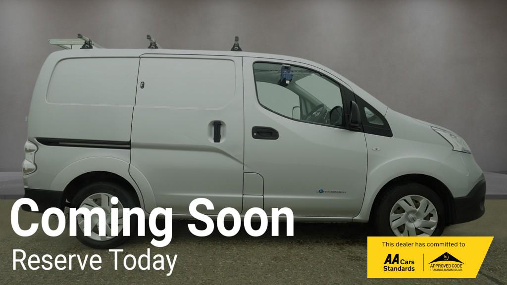 2019 Nissan e-NV200 40kWh Acenta Panel Van 5dr Electric Auto SWB (Quick Charge) (109 ps) - Thumbnail 4