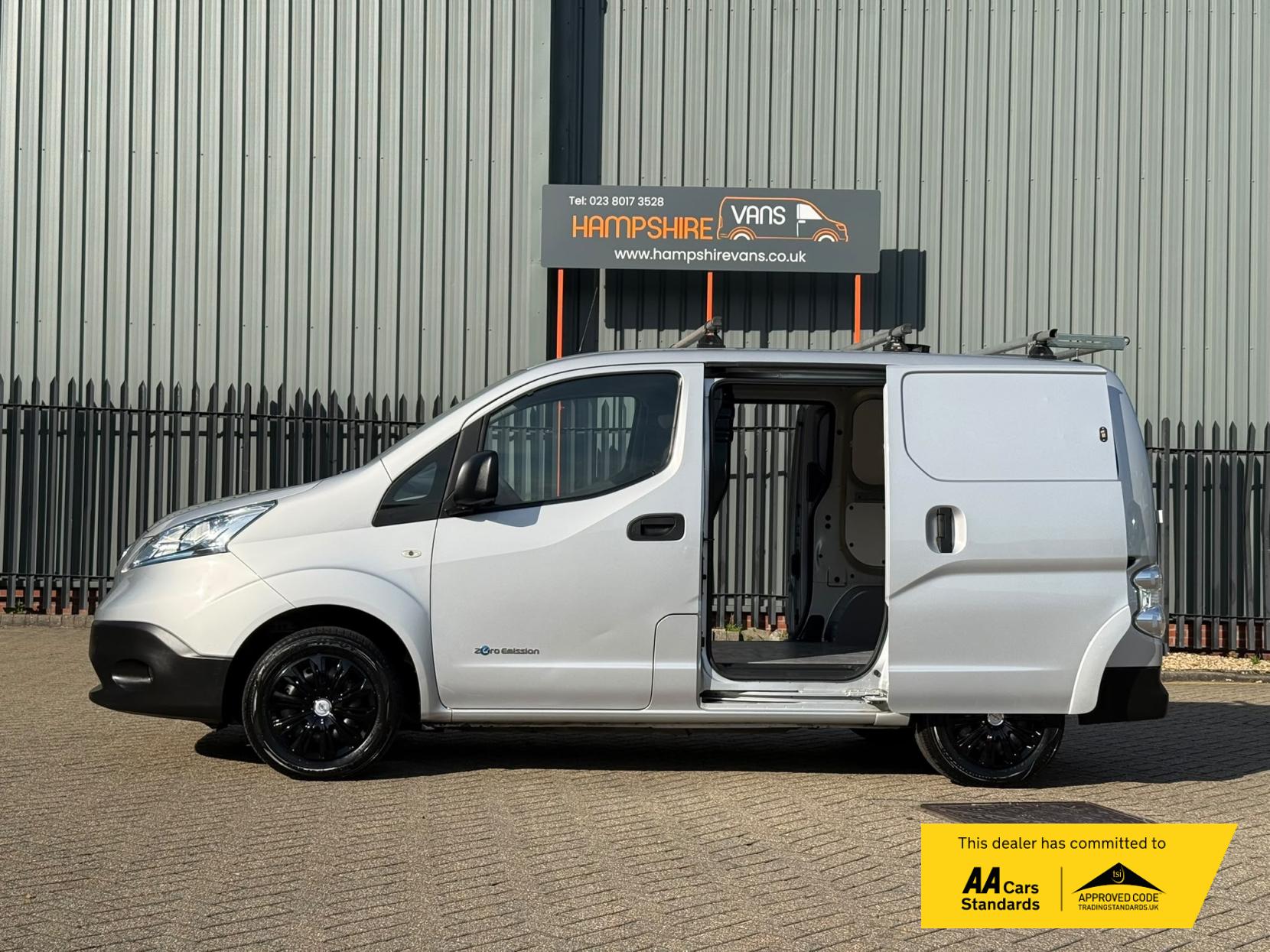 2019 Nissan e-NV200 40kWh Acenta Panel Van 5dr Electric Auto SWB (Quick Charge) (109 ps) - Thumbnail 6