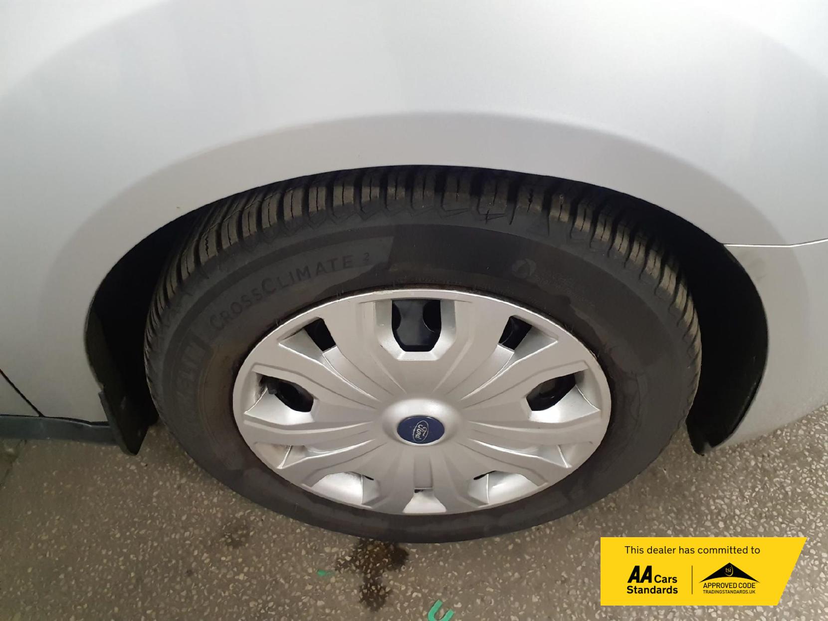 Ford Transit Connect 1.5 230 EcoBlue Trend Crew Van Double Cab 6dr Diesel Manual L2 Euro 6 (s/s) (100 ps)