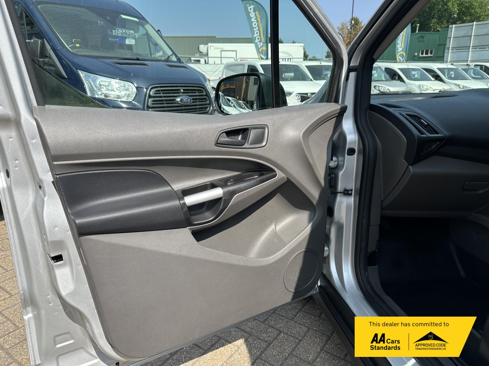 Ford Transit Connect 1.5 230 EcoBlue Trend Crew Van Double Cab 6dr Diesel Manual L2 Euro 6 (s/s) (100 ps)
