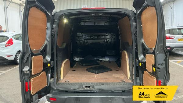 2017 Ford Transit Connect 1.5 TDCi 240 Limited Panel Van 5dr Diesel Manual L2 H1 (119 g/km, 118 bhp) - Thumbnail 8