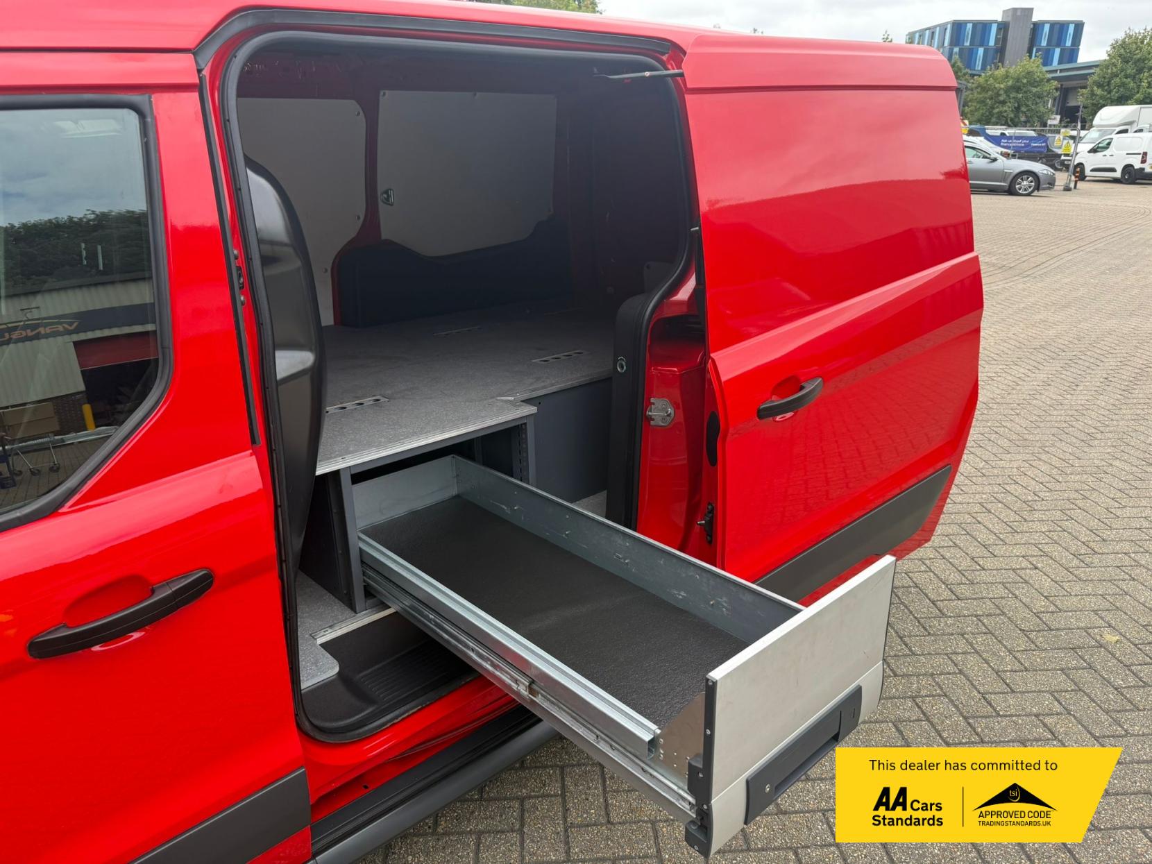 Ford Transit Connect 1.5 TDCi 210 ECOnetic Panel Van 5dr Diesel Manual L2 H1 (109 g/km, 99 bhp)